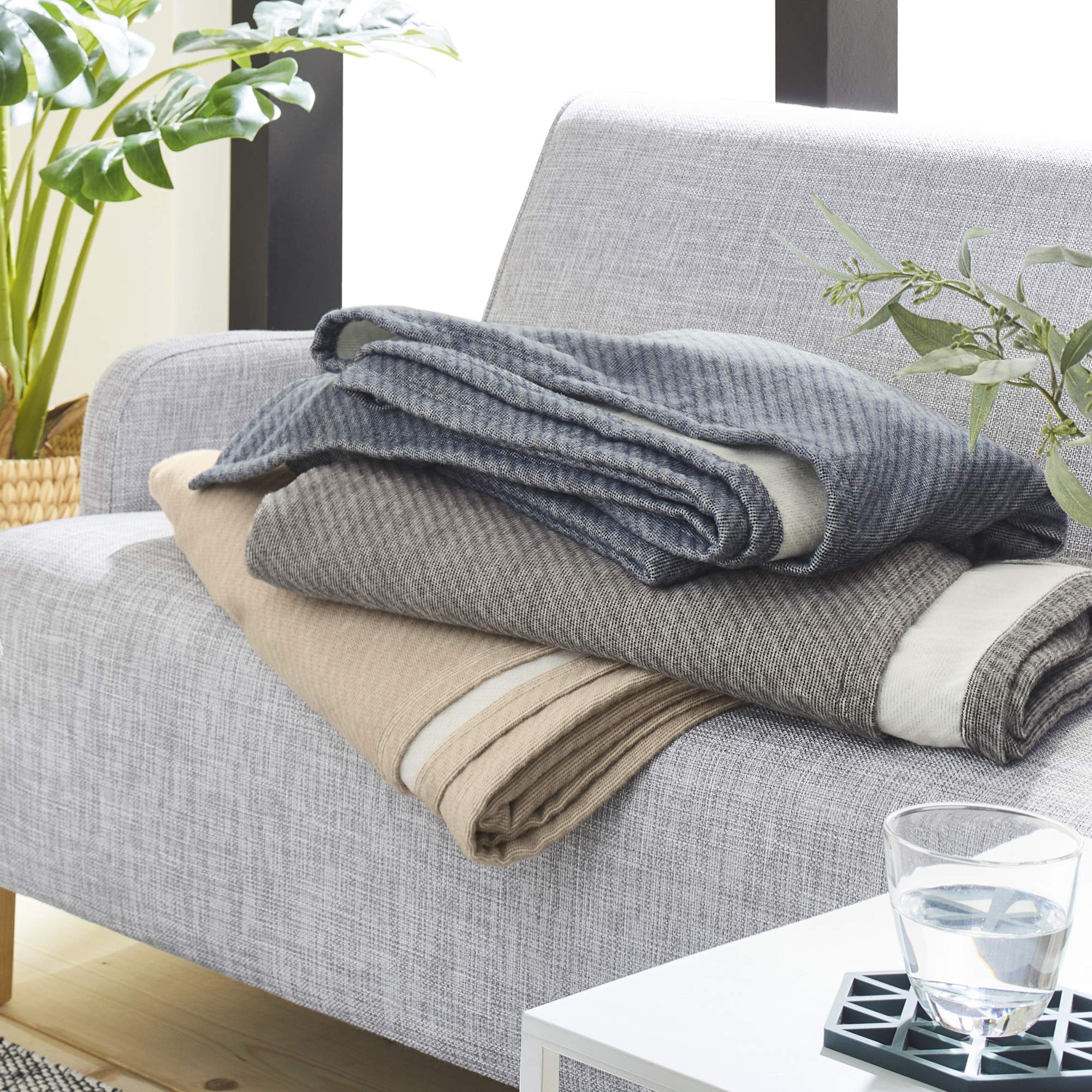 Ibena Tennesse, coperta 140 x 200 cm, in cotone Tencel, tinta unita, antracite, morbida e piacevolmente calda, Made in Germany