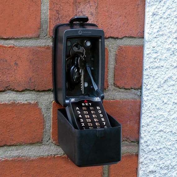 Defender Pro-TEC Key Safe - Police Preferred Specification - Wall Mounted Outdoor Key Lock Box - Push Button Combination Key Cabinet Waterproof Cover - Fits Up To 10 Keys - Police Accredited