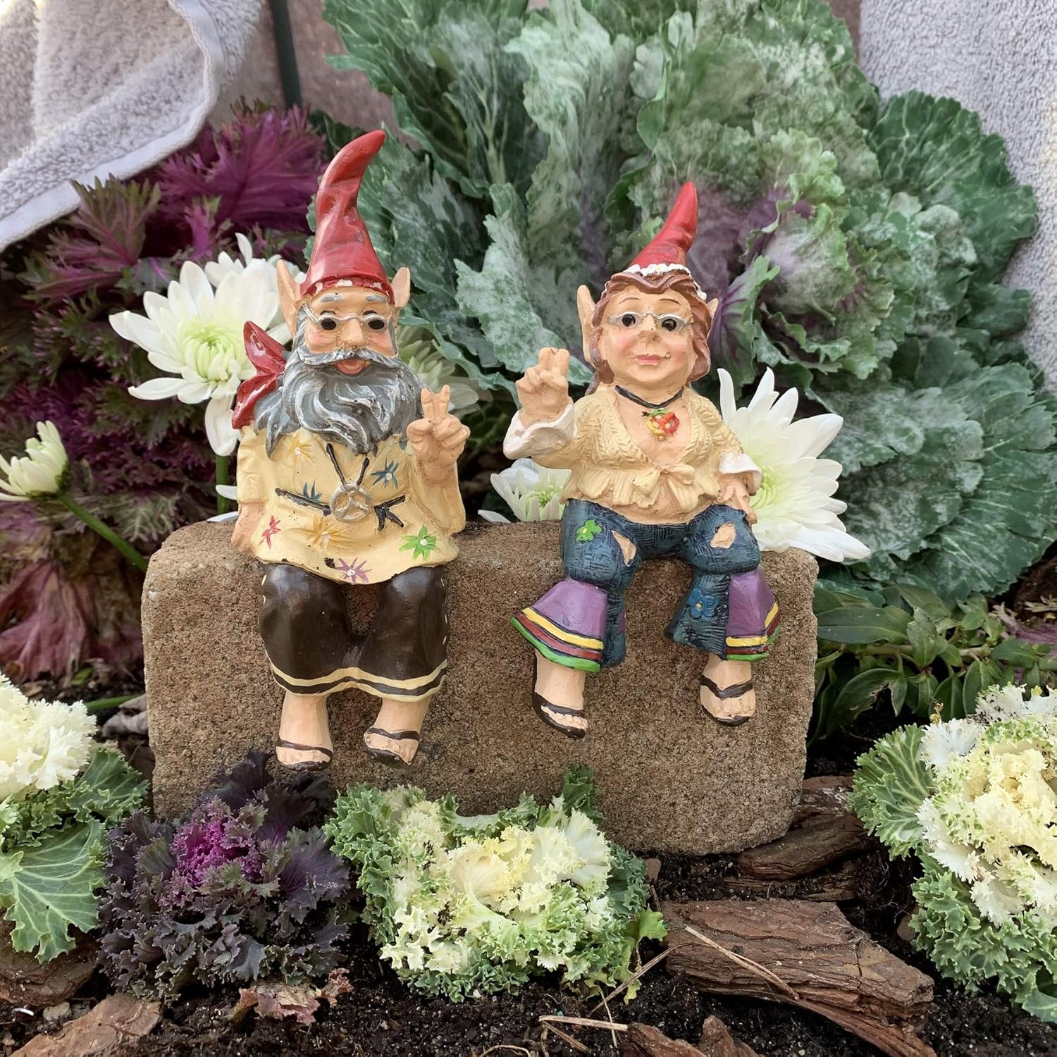 Nowaday Gnomes Jerry Peace Man and Janice Chick Flower Child Hippie Home & Garden Statue Shelf Sitter