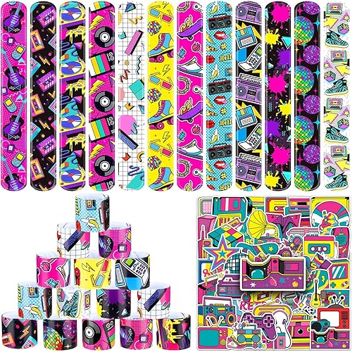 Viicoor 86 pulseras de fiesta de los años 80 y 90 a granel de regreso a los 80 recuerdos de fiesta temáticos a presión con calcomanías retro