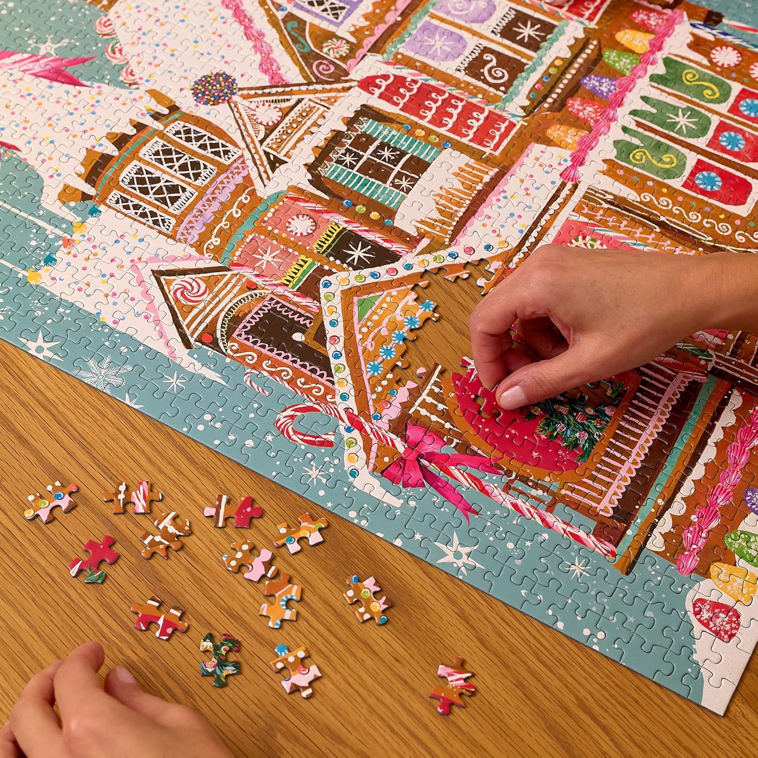 Gingerbread House 1000 Piece Christmas Puzzle
