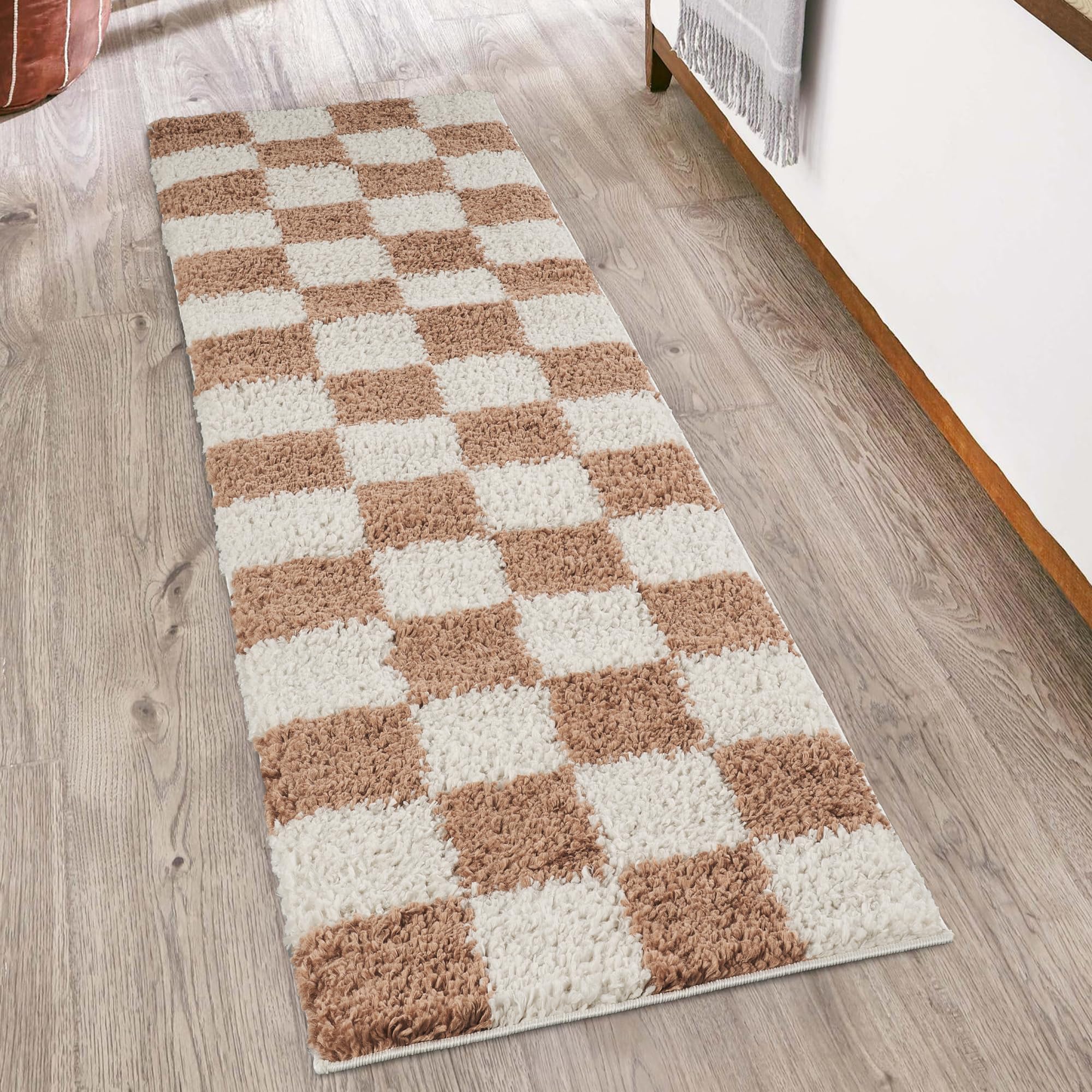 Desire Rugs Chester Shaggy Area Rug - Contemporary Checkered Design - 60cm x 220cm - Terracotta - Polypropylene/Polyester Blend