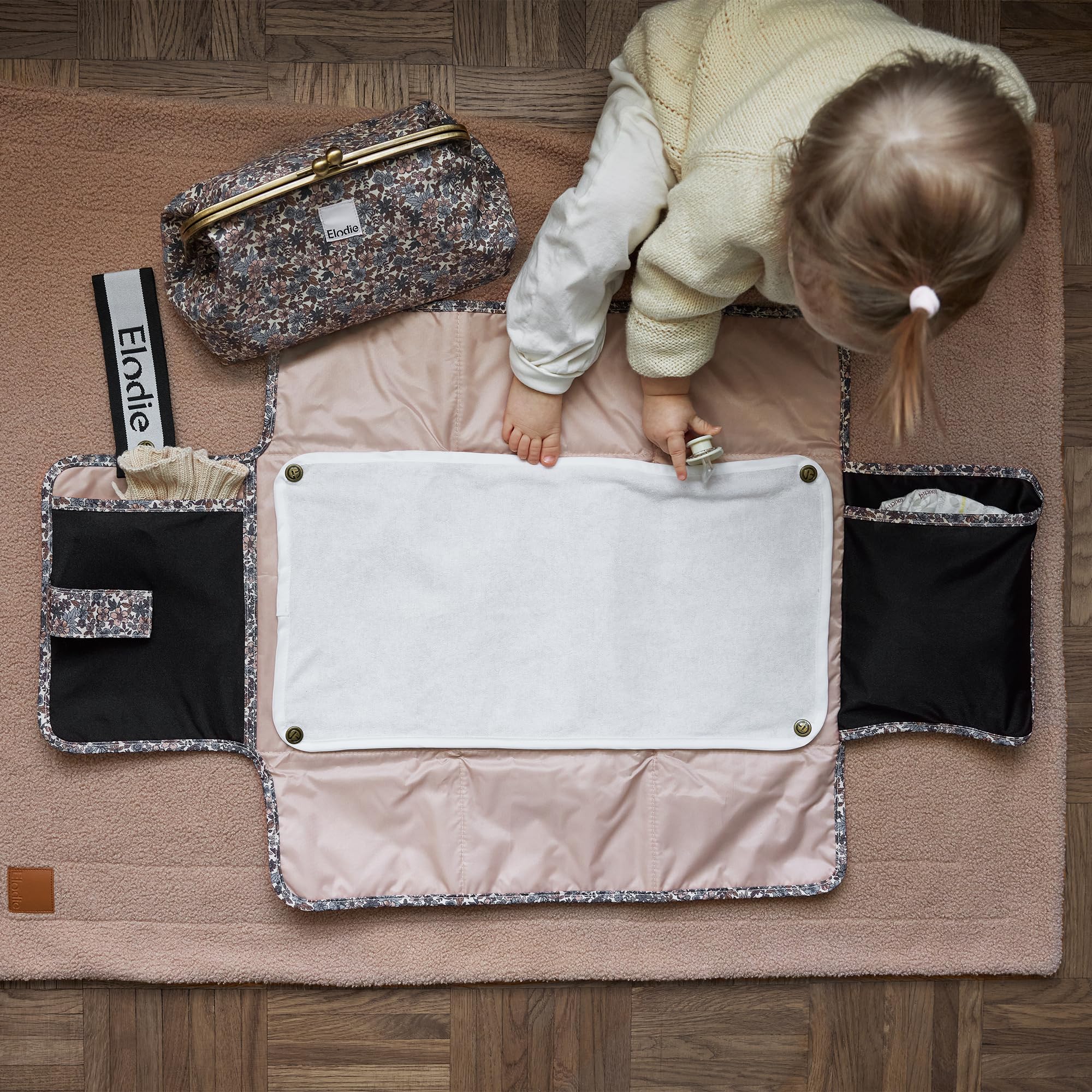 Elodie Details Bolsa de Aseo Zip&Go de Lona - Forma rígida - Cambio de bebé y Accesorios - Jardin Bleu
