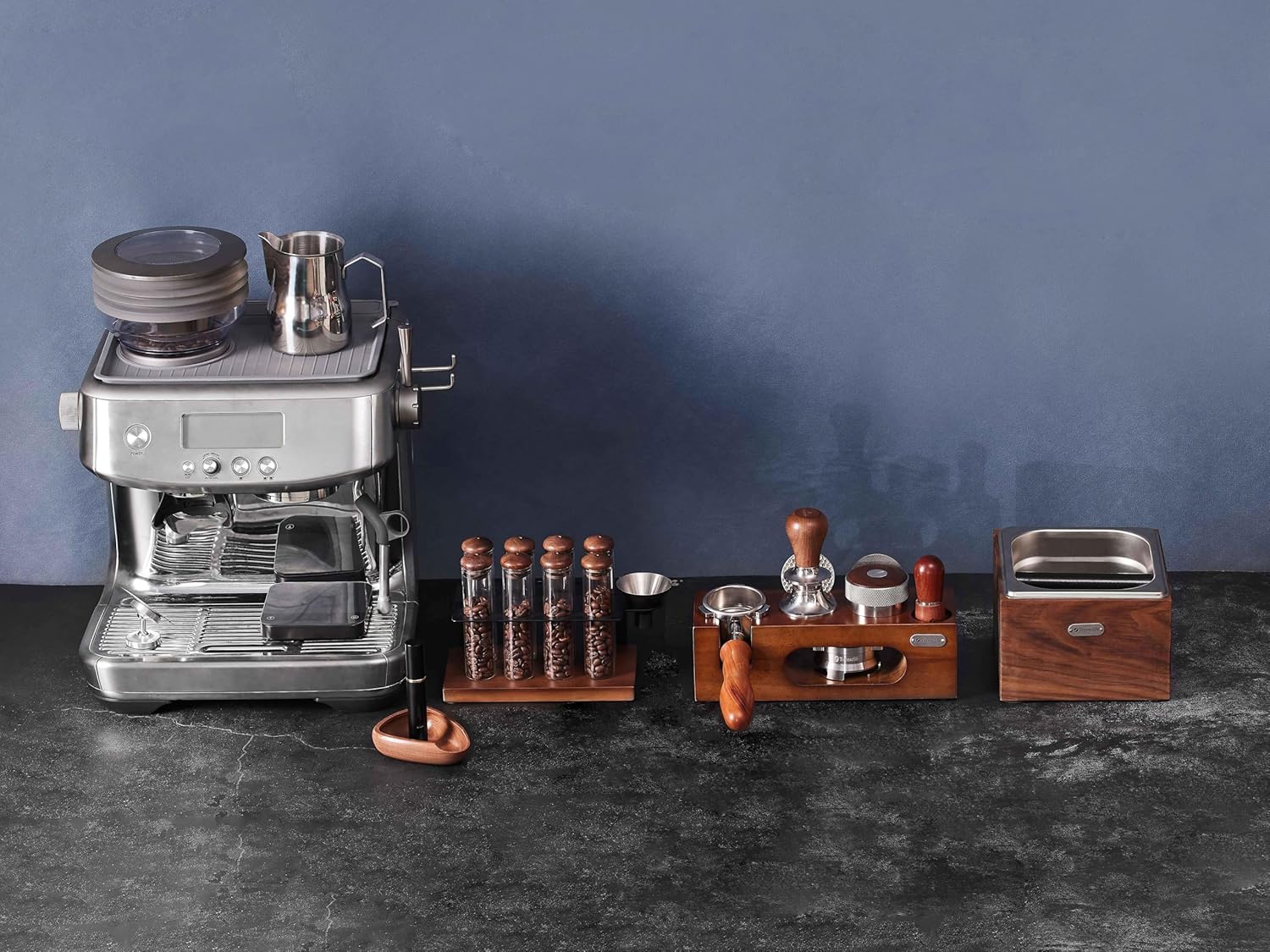 espresso coffee tool kit with single dose coffee bean storage, dosing cup and spray bottle for fresh brewing