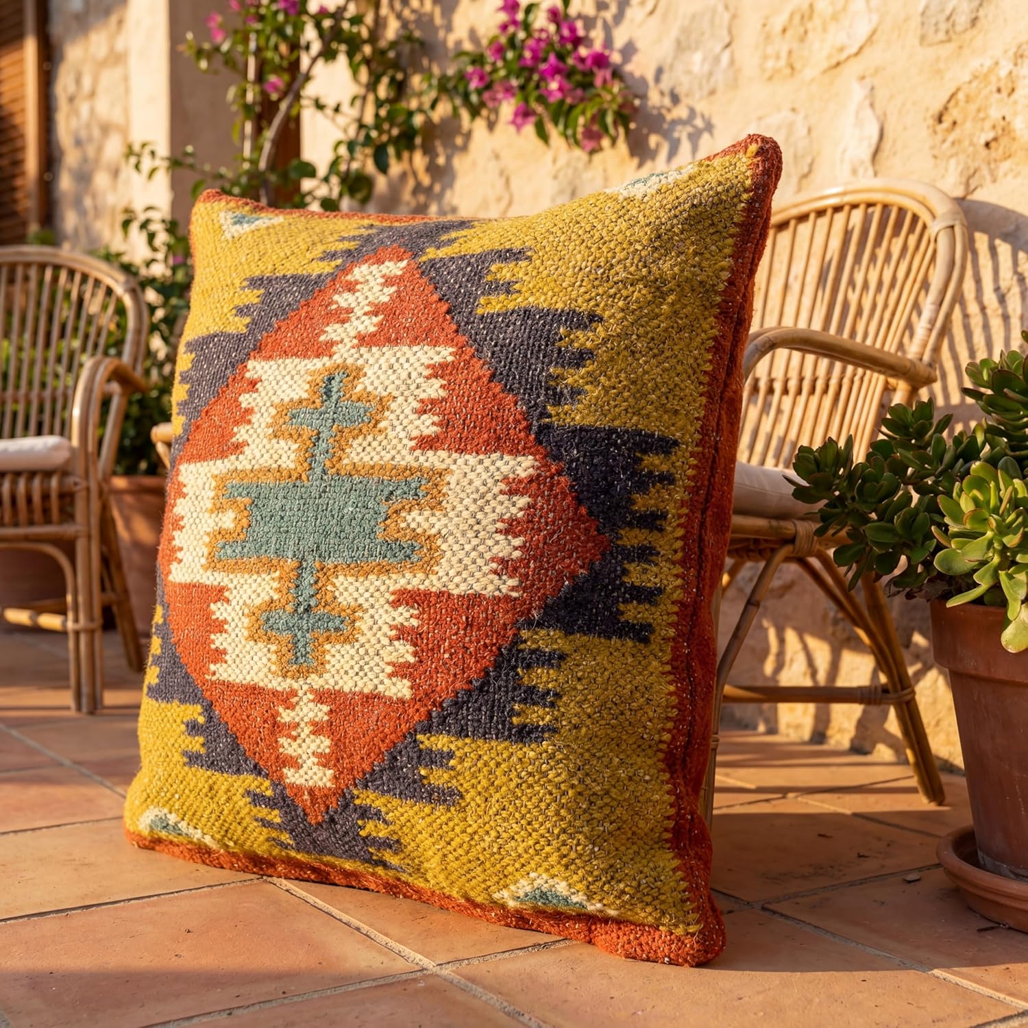 Trade Star 70% Jute 30% Wool Throw Cushion Cover Reversible Kilim Pillow Cover Decorative Pillow Highly Durable Quality Handwoven Cushion Case Rug Pillowcase 18x18 Inches (Kilim 1)
