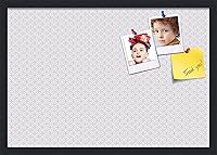 Vista 363 de PinPix Tablero de anuncios de corcho de 20 x 14 pulgadas. Este tablero decorativo enmarcado viene con diseño de círculos B W y un marco negro