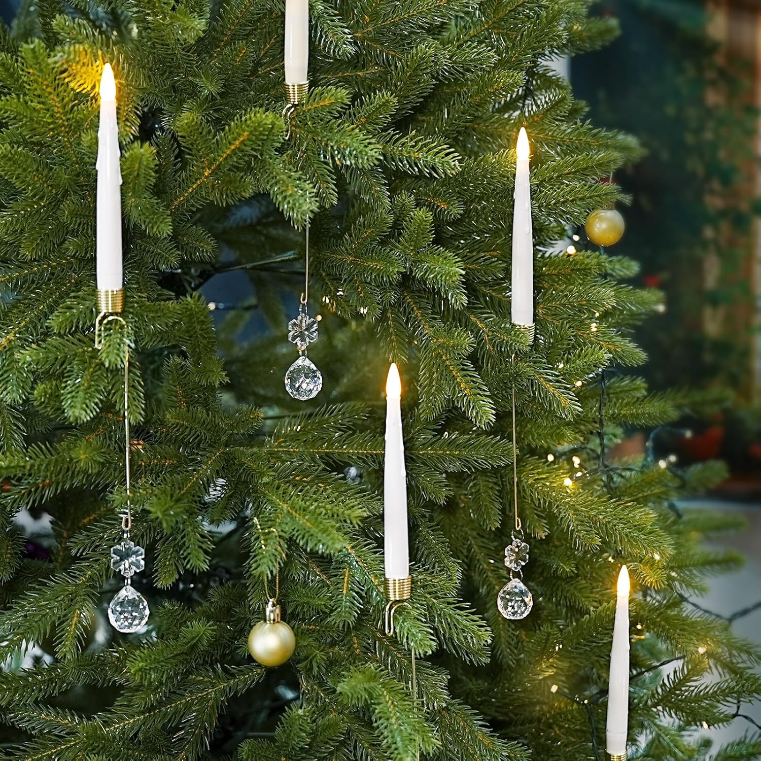 12PCS Flameless Christmas Tree Candles with Remote，Battery Operated Flickering Candles Christmas Tree Lights,LED Taper Candle for Home Birthday Gift with Snowflake Crystal Ball Hook (White)