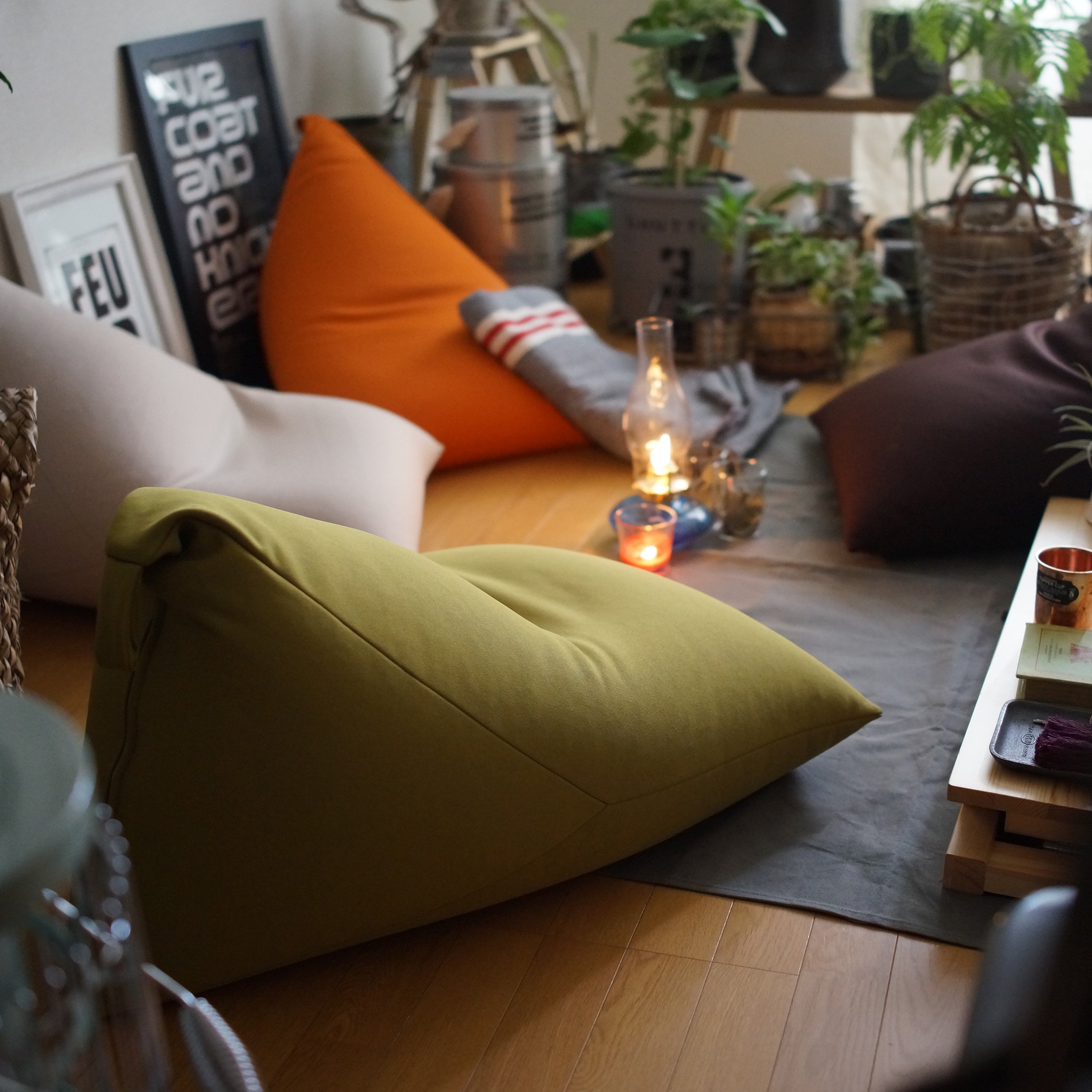 ブラウンビーズクッション