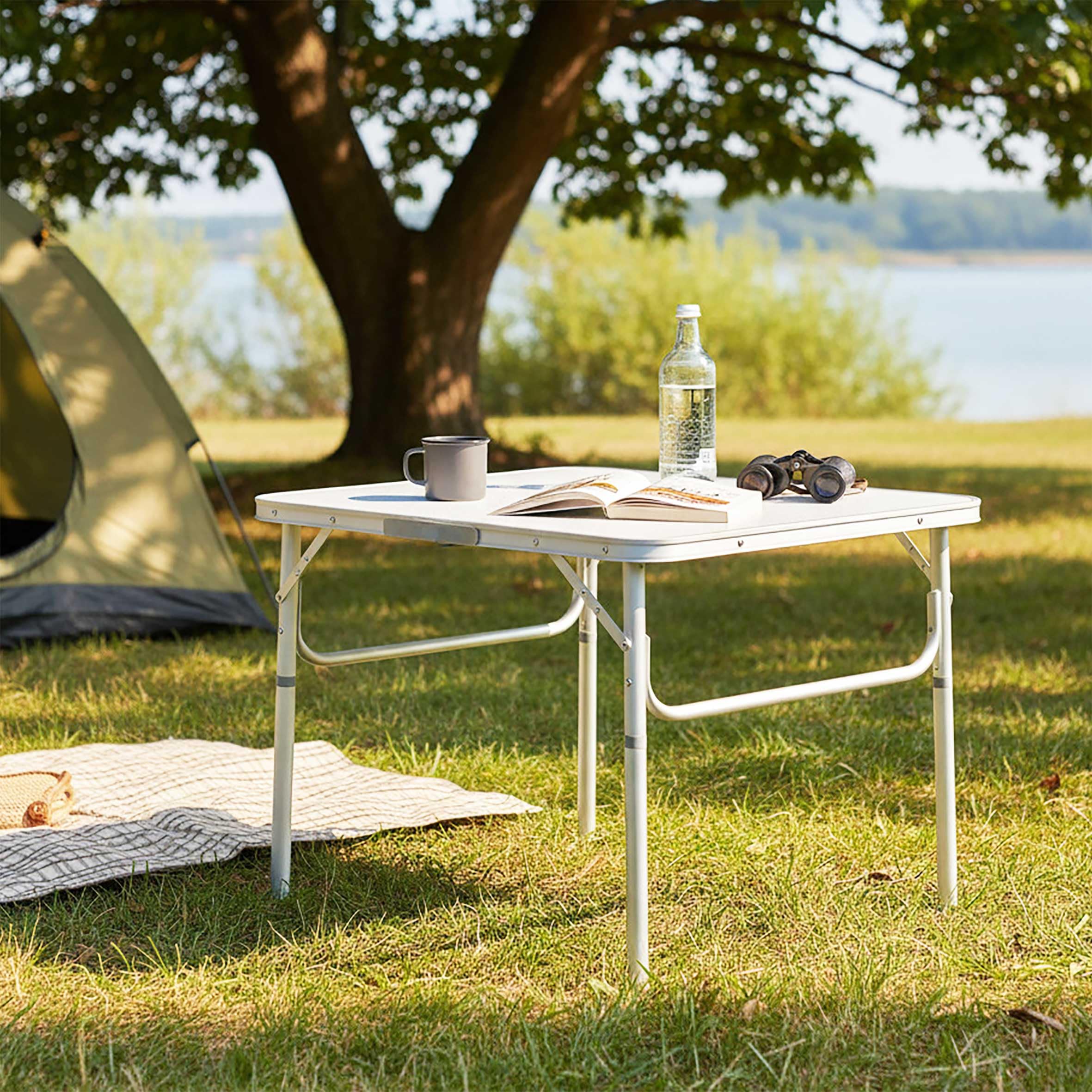 Spetebo Alu Camping Klapptisch sehr leicht - 75 x 55 cm - höhenverstellbar von 25 bis 59 cm Alu Campingtisch
