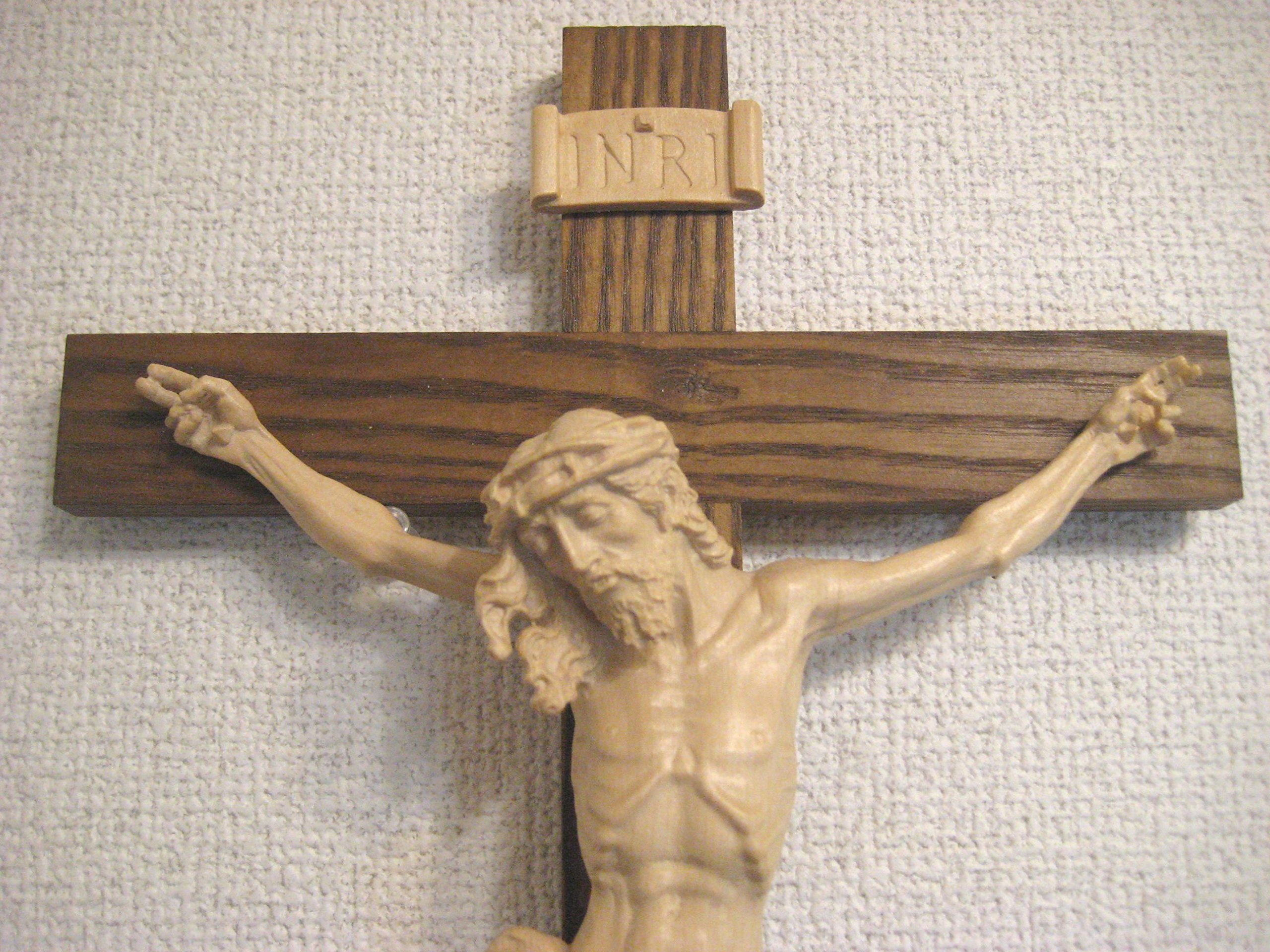 Amazon.co.jp: 欧州教会使用 創業100年木彫りブランド《レーピ