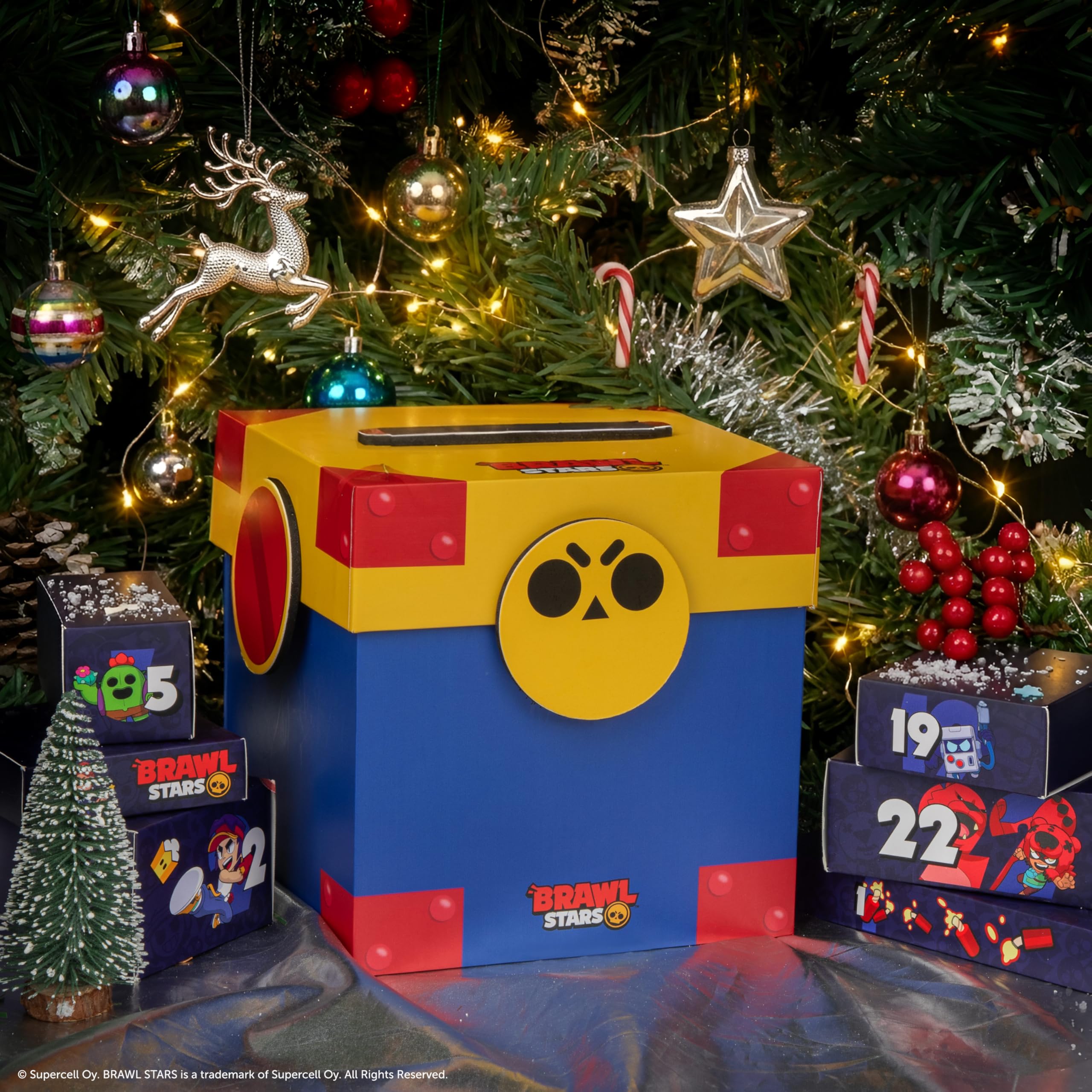 Cinereplicas Brawl Stars - Calendrier de l’Avent Mega Box 2026-24 cadeaux de brawler inclus - Papeterie & Petits Accessoires - Licence Officielle