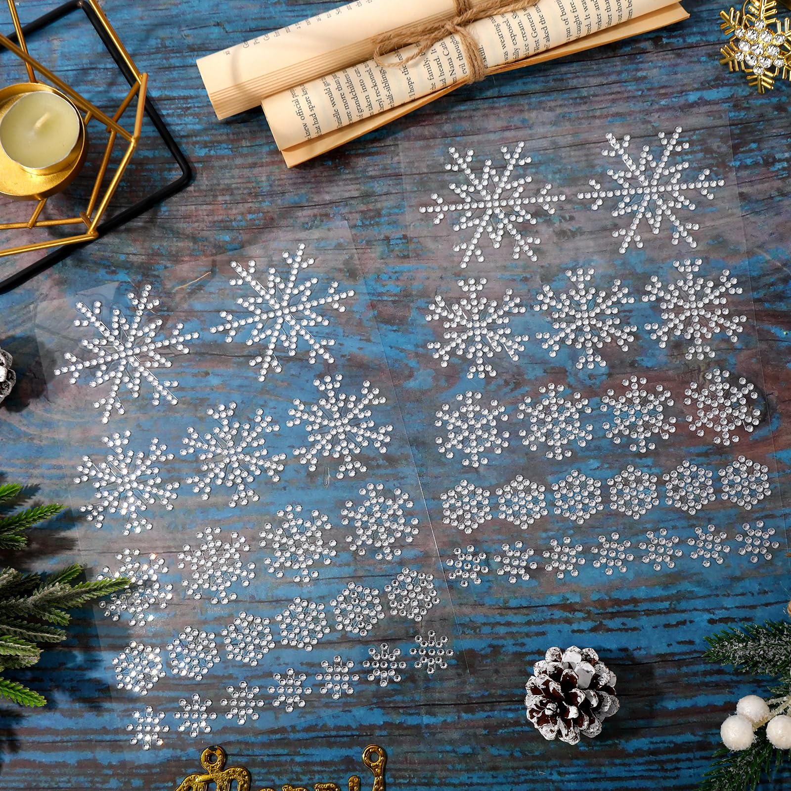 JarThenaAMCS 8 Blatt Winter Schneeflocke Aufkleber Weihnachten Schneeflocke Strass Abziehbilder Kristall Glänzend Dekorative Aufkleber für Weihnachten Umschlag Karte Scrapbook Geschenkpapier