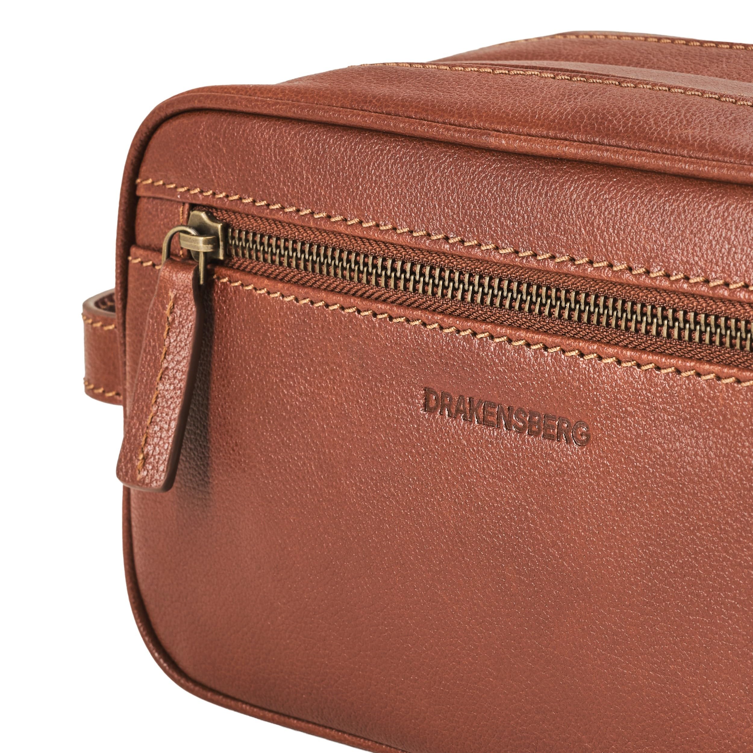 DRAKENSBERG Beauty case in pelle 'Enrico', marrone castagno, 5L, 2 scomparti con cerniera, trousse da uomo
