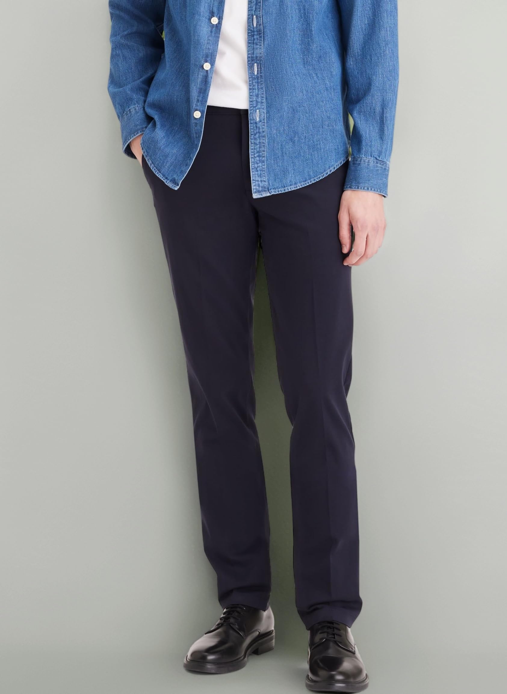 Men's Easy Khaki Slim Pants