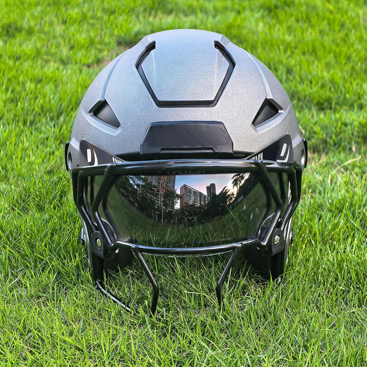 Football Visor, Helmet Eye Shield Compatible with Riddell Axiom & Speed‑Flex, Fits Adult and Youth Football Helmets