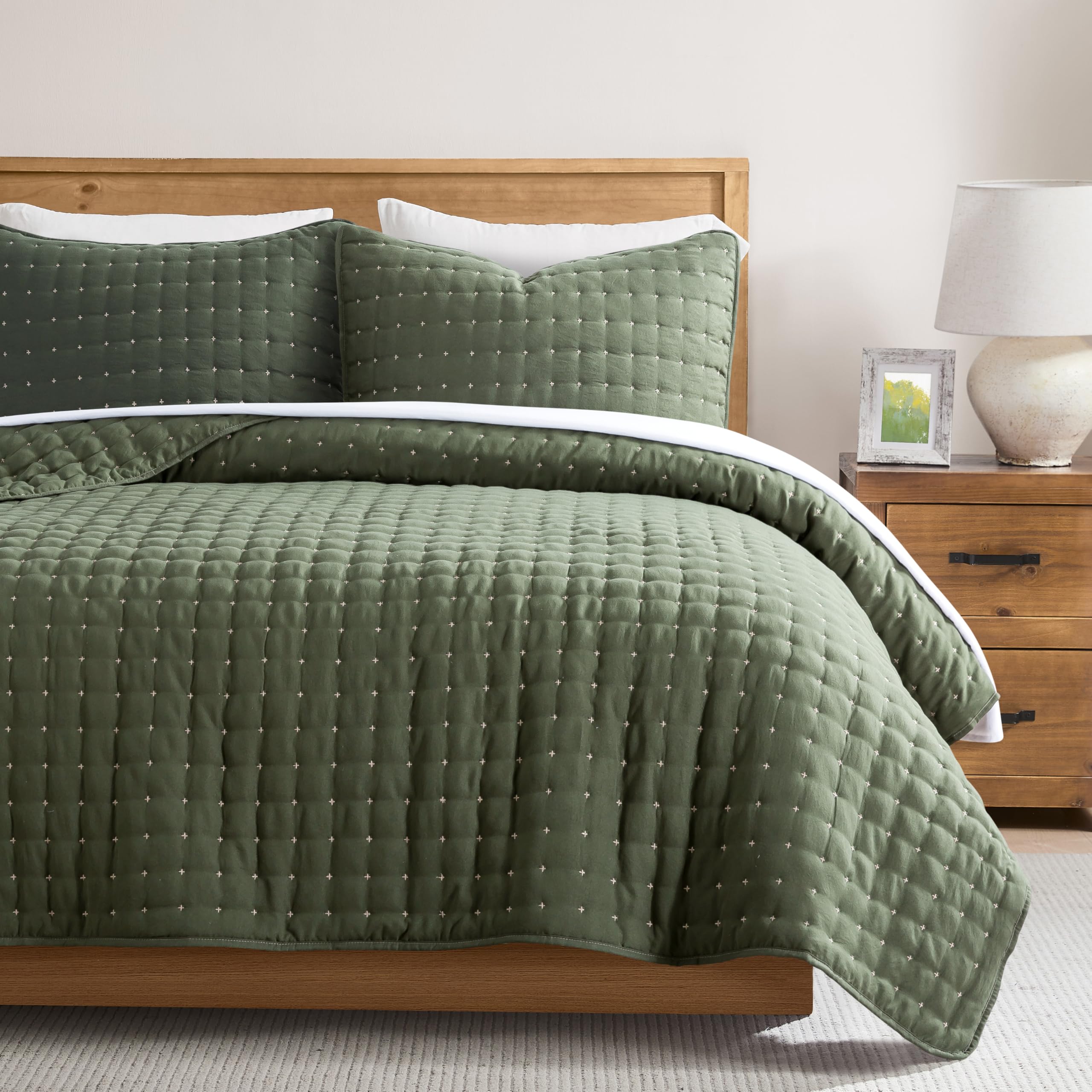 Photo 1 of WDCOZY King Size Quilt Bedding Sets with 2 Pillow Shams, Lightweight Soft Bedspread Coverlet, Quilted Blanket Thin Comforter Bed Cover for All Season, 3 Pieces, 104x90 inches, Moss Green