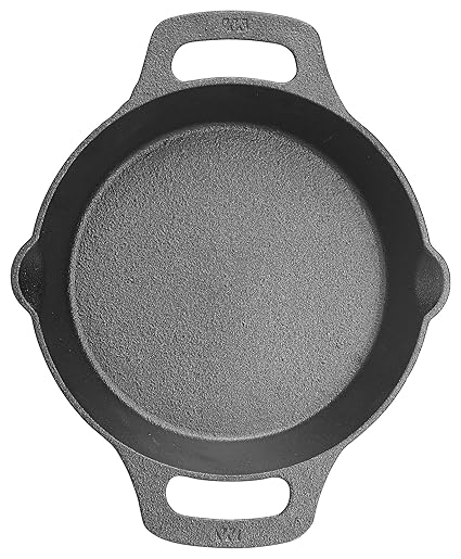 WINCO CASD-8 Cast Iron Skillet, Black