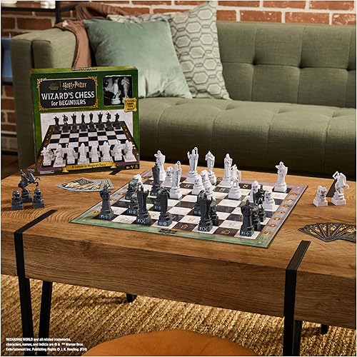 Miniatura 8 de Spin Master Games, Wizarding World of Harry Potter Chess Teacher, juego de ajedrez para principiantes, juego de aprendizaje para principiantes,