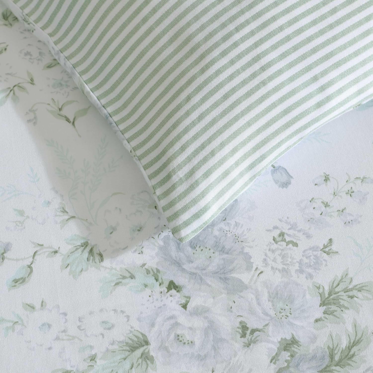 Laura Ashley - Duvet Cover Set, Super Soft Bedding with Matching Sham, Serene Watercolor Floral Design, Elegant and Feminine Aesthetic (Arundel Grey, Twin)