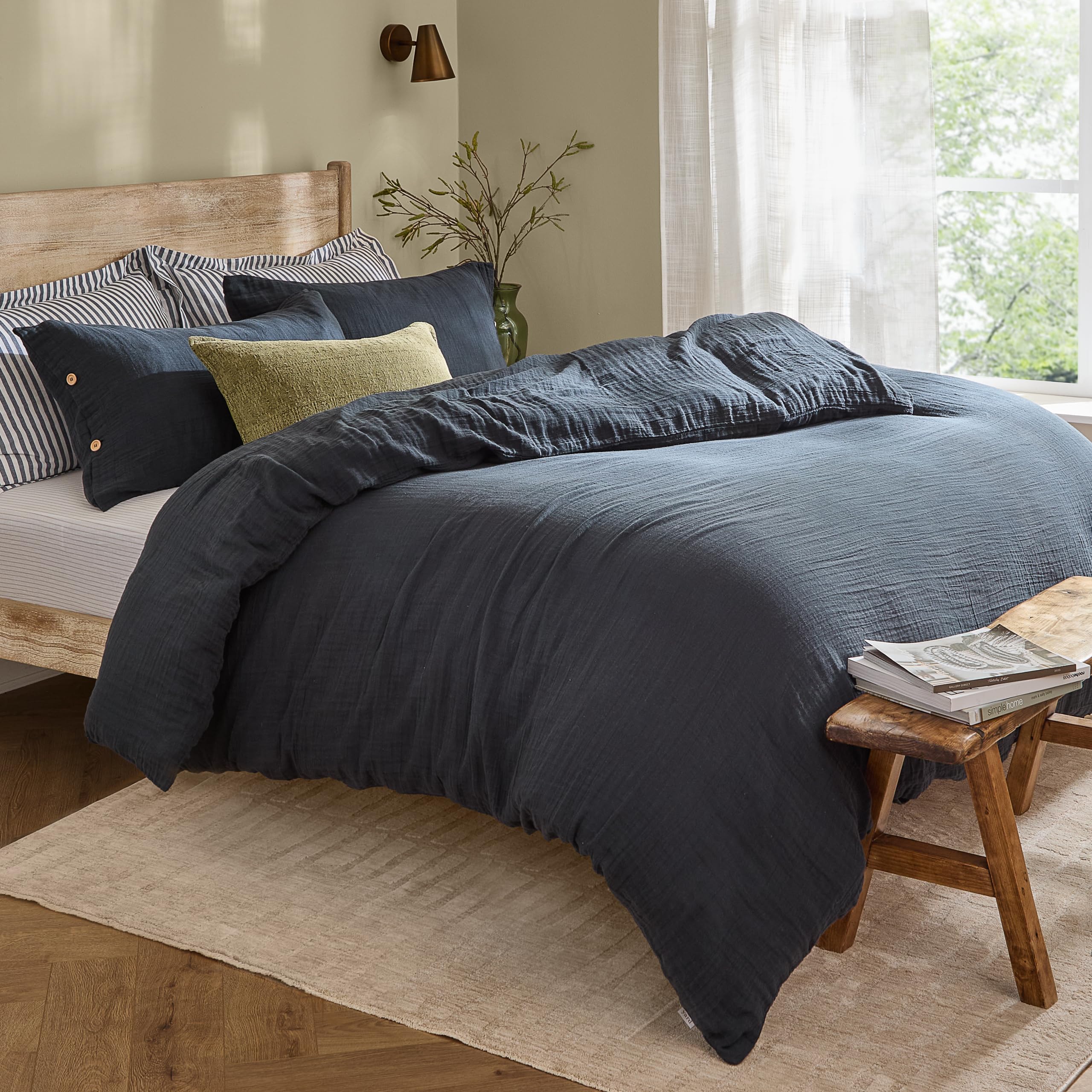 Yard furn Lark Cotton Muslin Duvet Cover Set - Soft Crinkle Texture Bedding (Navy - King)