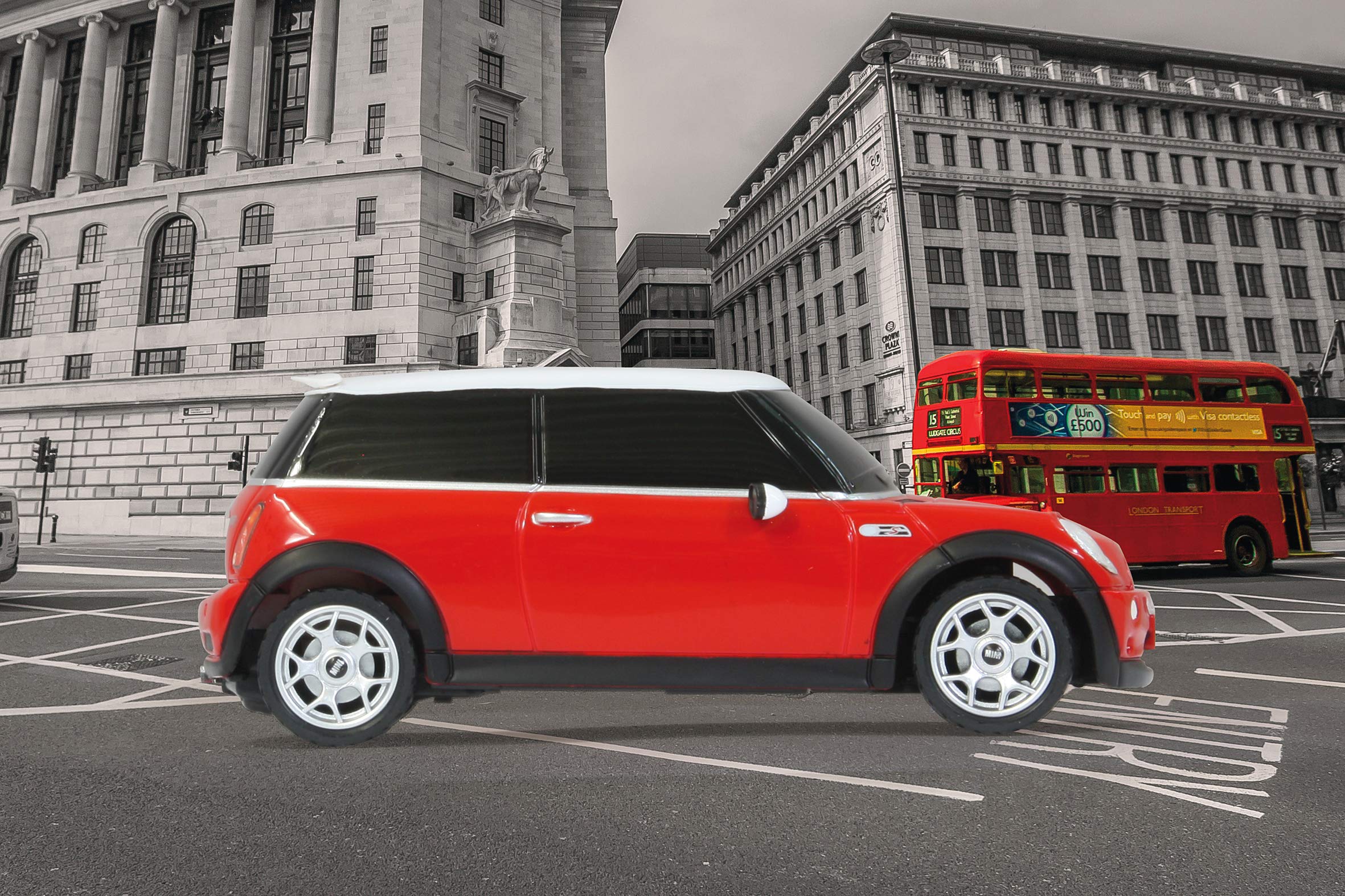Jamara 404035 Mini Cooper Auto S 1:24 2,4 GHz oficjalnie licencjonowany, 1 godzina jazdy przy ok. 9 km/h, idealnie odtworzone detale, wysokiej jakości wykonanie, czerwony