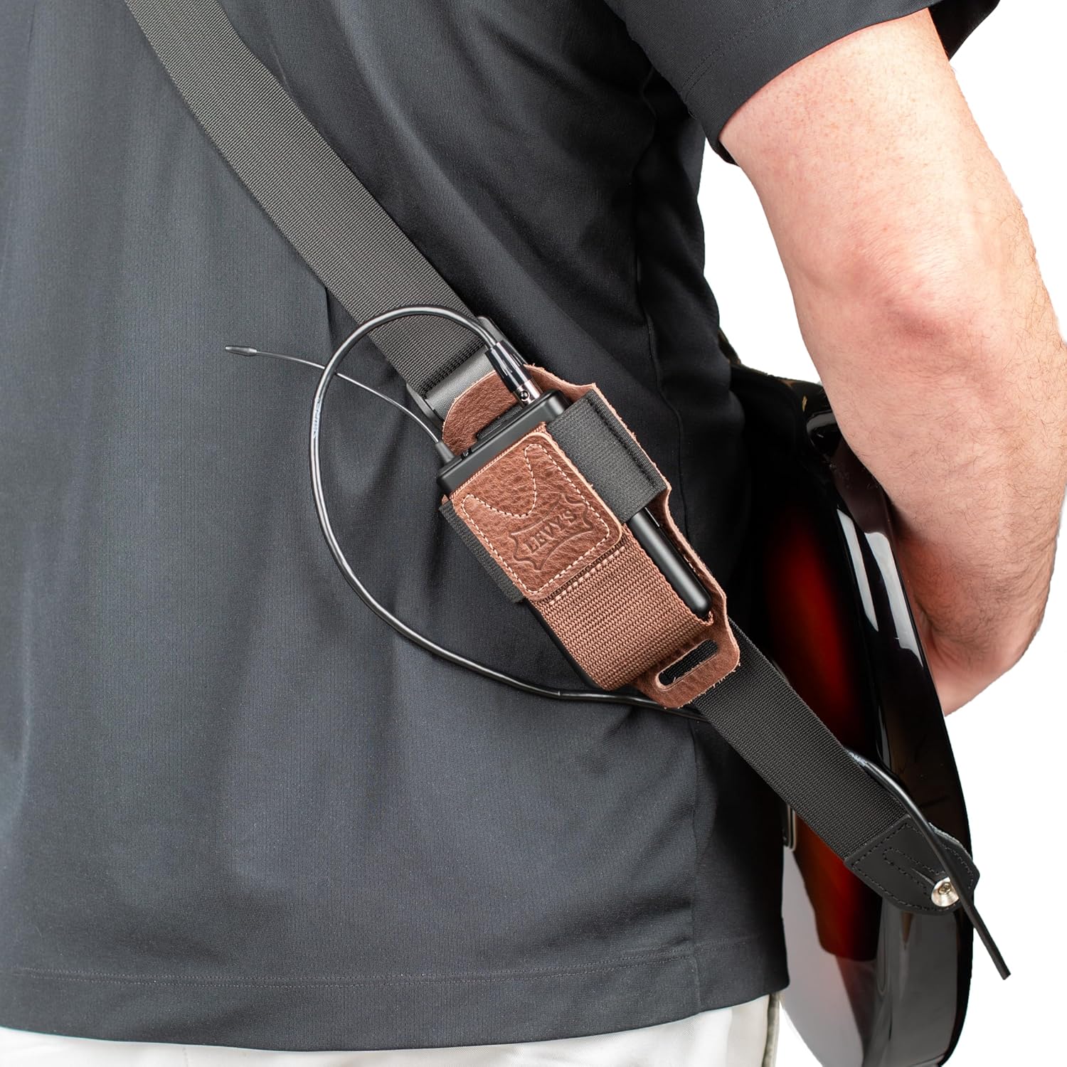 Levy's Leathers Deluxe Wireless Transmitter Bodypack Holder, Brown Leather (MM14-BRN)