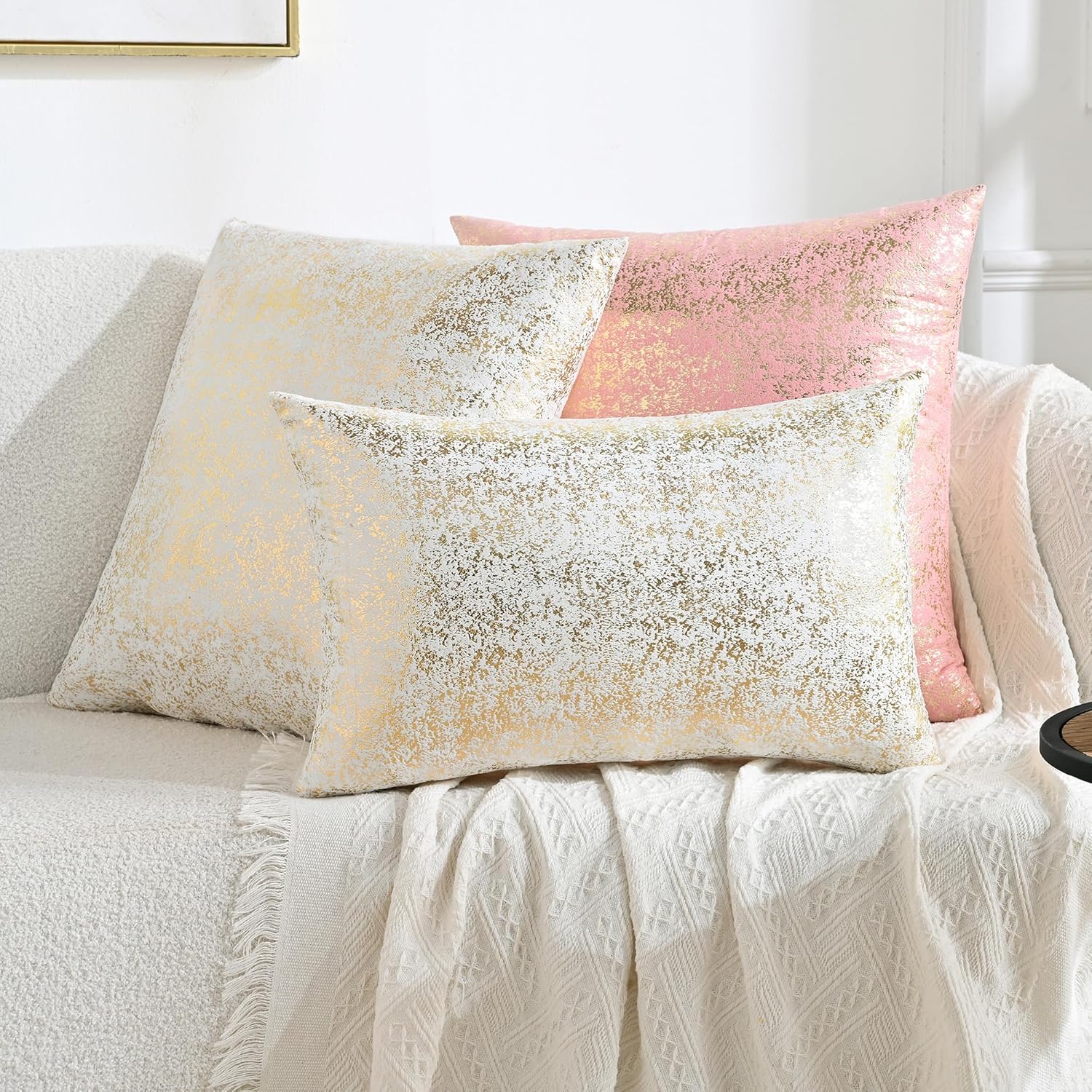 JELLYMONI Sparkling Decorative Pillow Covers Set of 2, Gold Glitter Throw Pillows Cover 22 x 22 Inch for Living Room Bed Sofa Couch, Morden Home Luxury Decor(22x22in,Gold White)