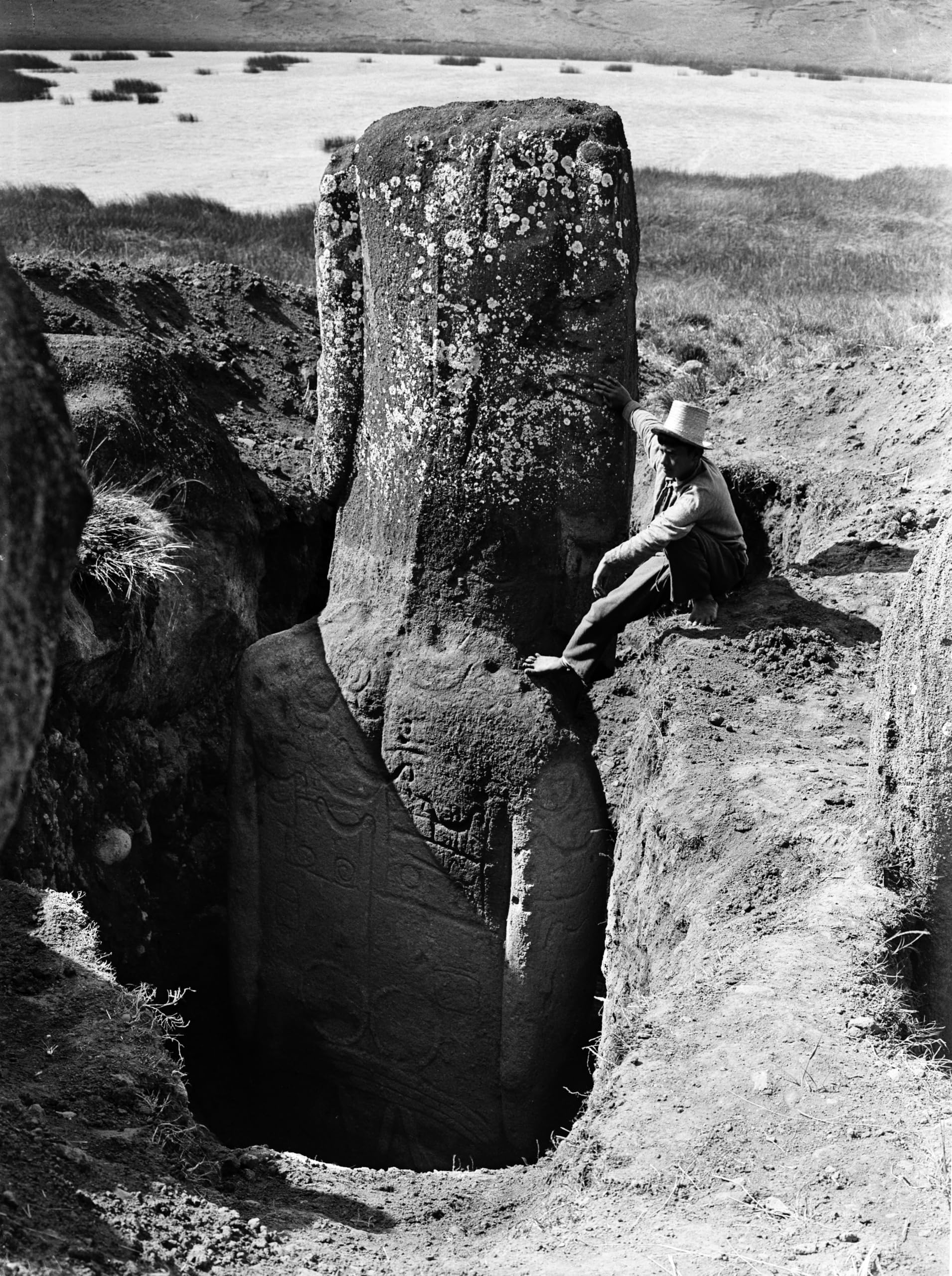 Island at the Edge of the World: The Forgotten History of Easter Island – A Provocative Archaeological Study of Colonial Legacy, Indigenous Reclamation, and the Collapse Myth