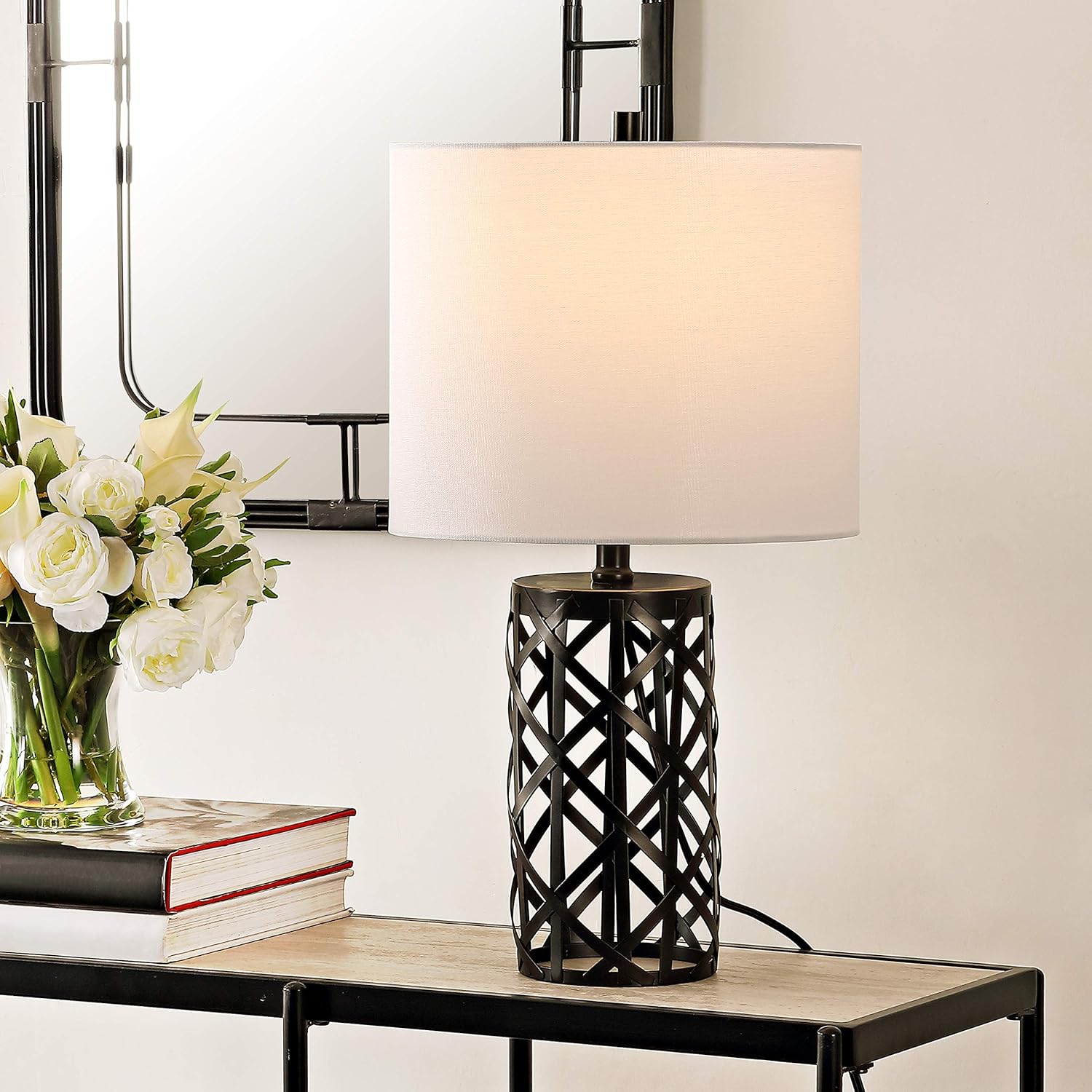 SAFAVIEH Lighting Collection Berny Modern Contemporary Industrial Farmhouse Black Iron 22-inch Bedroom Living Room Home Office Desk Nightstand Table Lamp (LED Bulb Included)