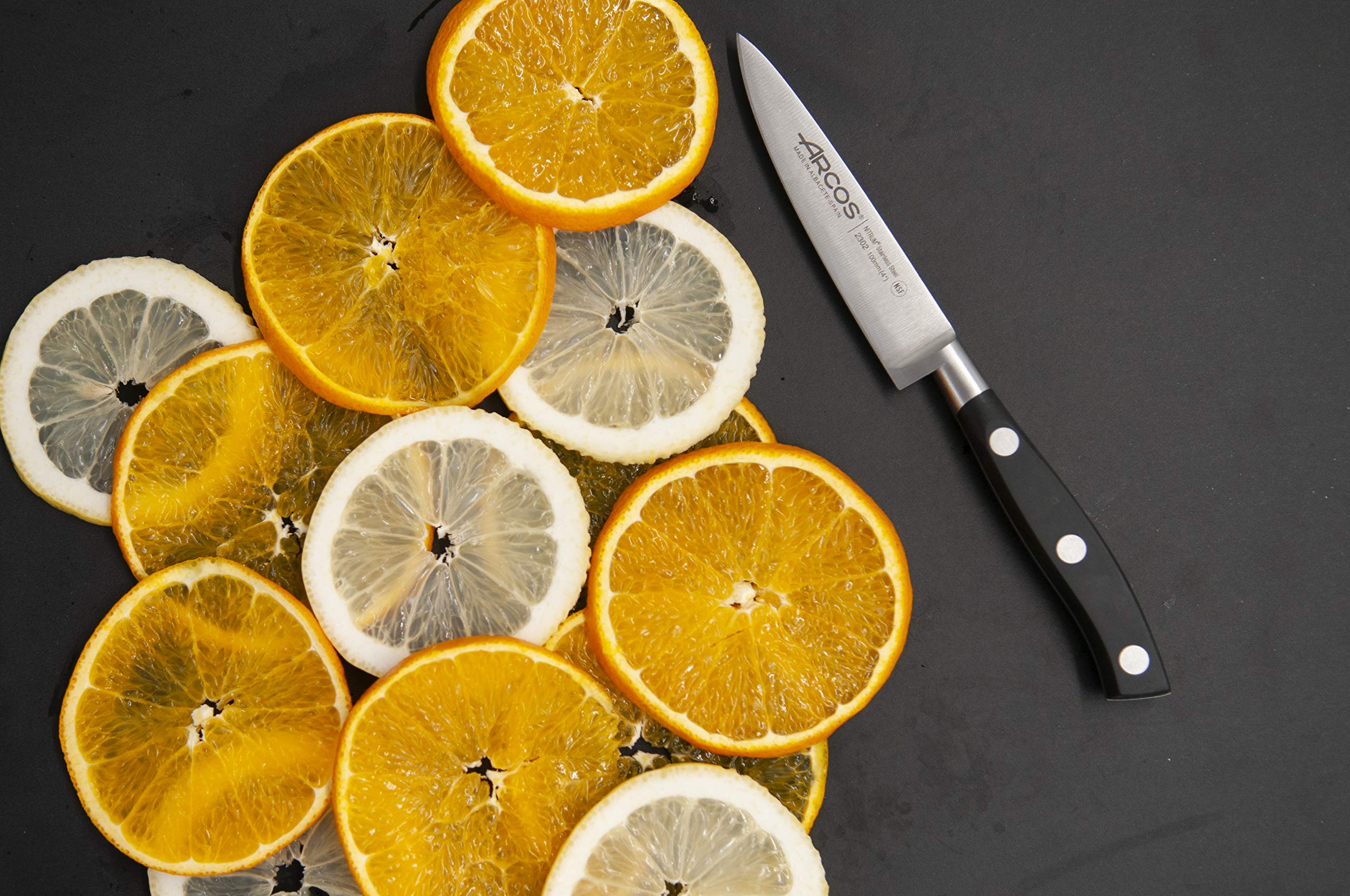 ARCOS Zestaw noży kuchennych Forged 6 elementów Nitrum Stainless Steel. 4055 gr. Wielofunkcyjny nóż kuchenny do krojenia mięsa i warzyw. Ergonomiczna rękojeść z POM. Seria Riviera. Kolor czarny.