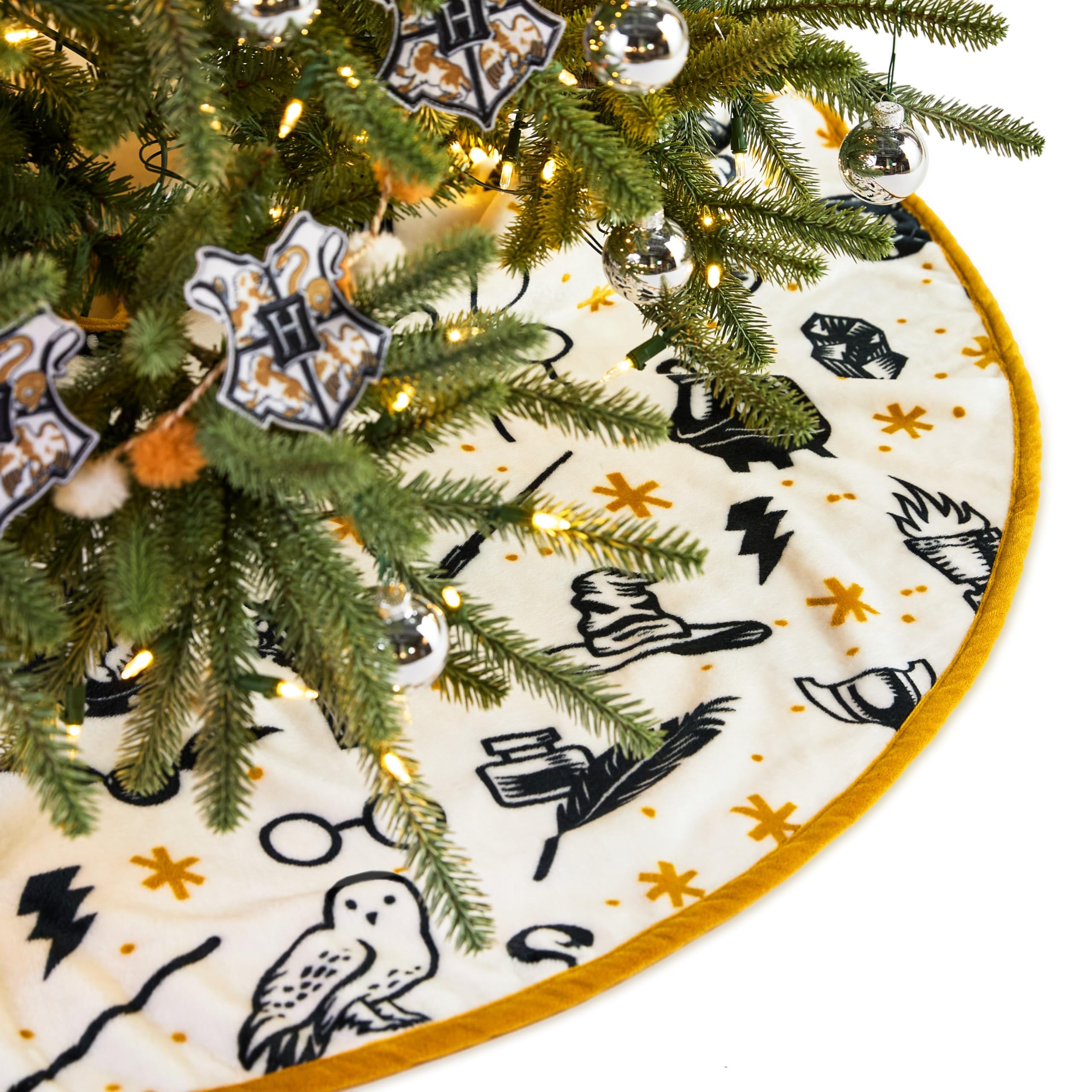 Hallmark Harry Potter Jupe de Sapin de Noël 121,9 cm Tissu Peluche Blanc doré