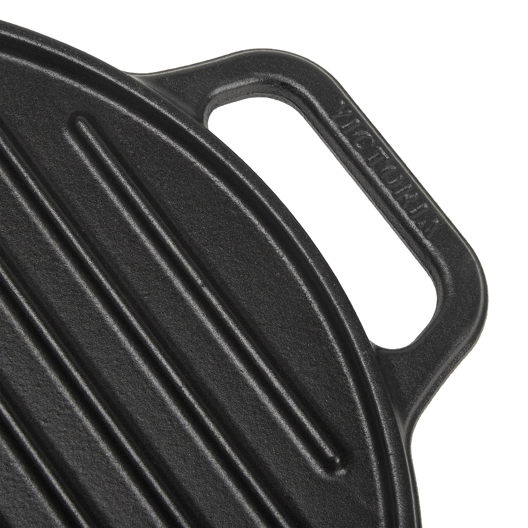 VICTORIA Grillplatte Emailliertes Gusseisen Grillpfanne 32cm Rund, Doppelseitig Verwendbar, für Feuer, Grill, Ofen, Vitrokeramik, Gas, Ohne Schadstoffe und PTFE