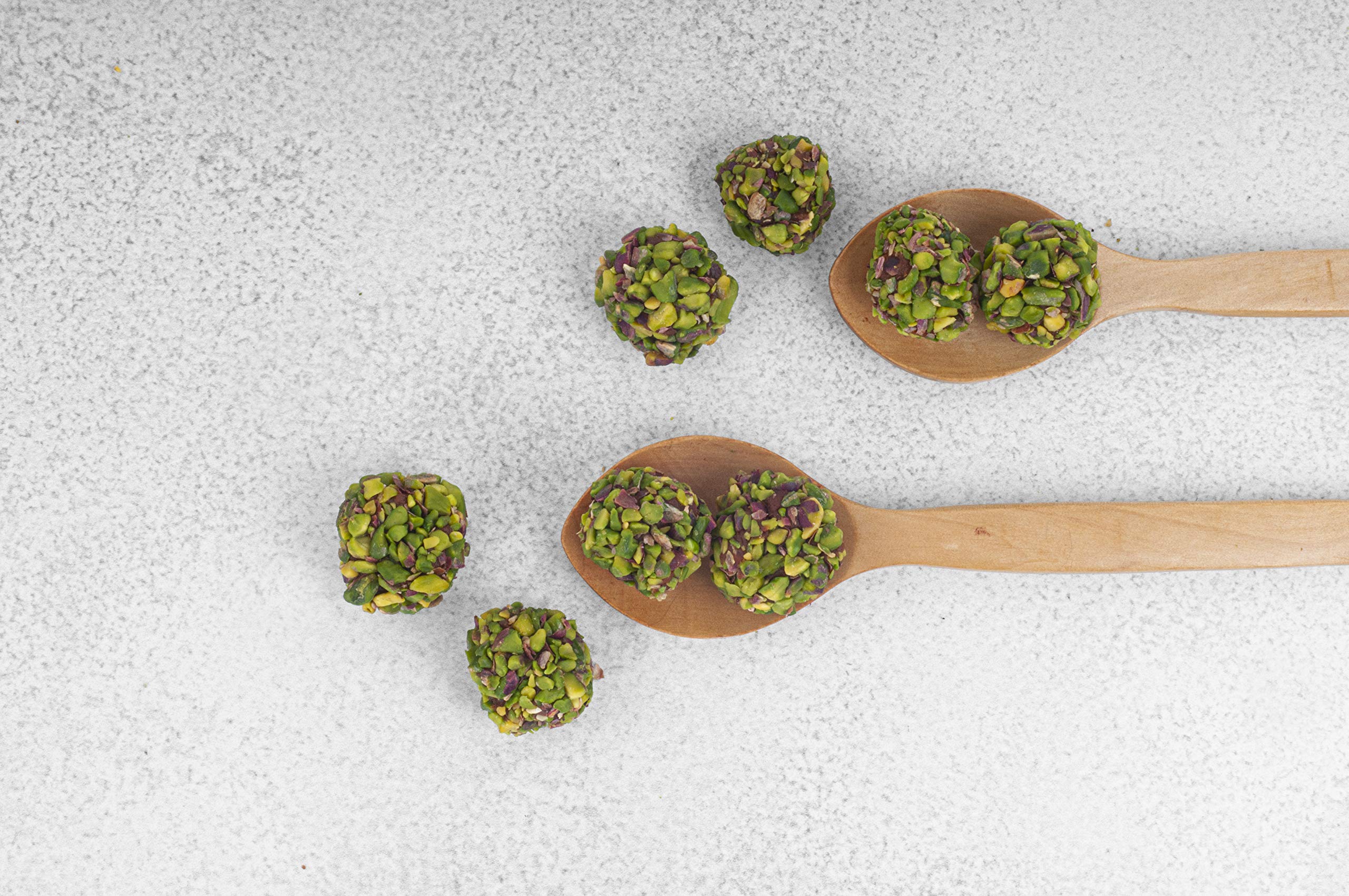 Palanci | Bombones Rayiha | Snacks saludables 200 gr | Mezcla de caramelos veganos | bajo en azúcar | albaricoques secos, pistachos, almendras, nueces en almíbar de uva | Frutos Secos | set de regalo