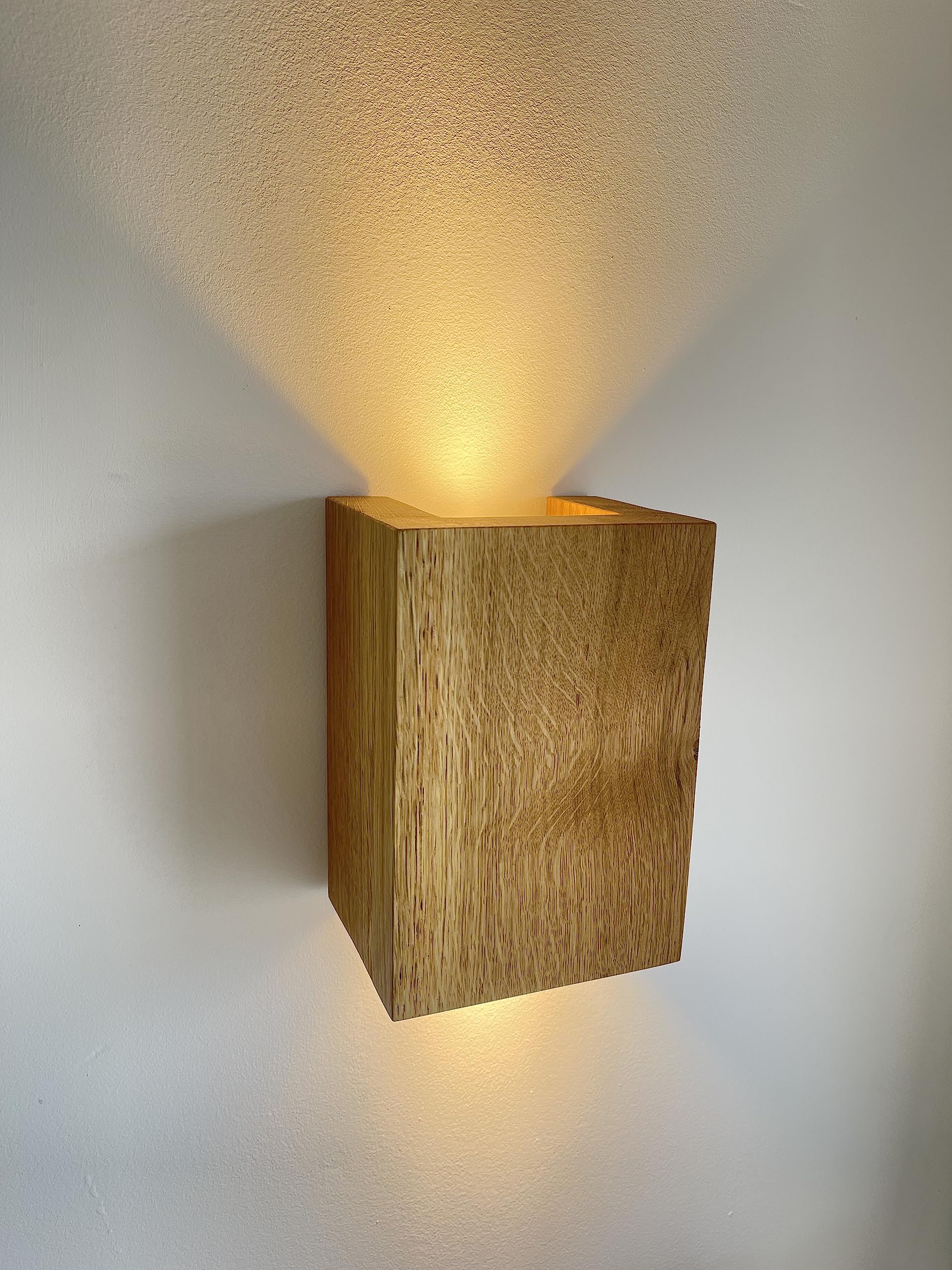 Eichen LED Wandleuchte Innen - Wandlampe für Flur, Treppenhaus, Schlafzimmer - Inklusive Leuchtmittel
