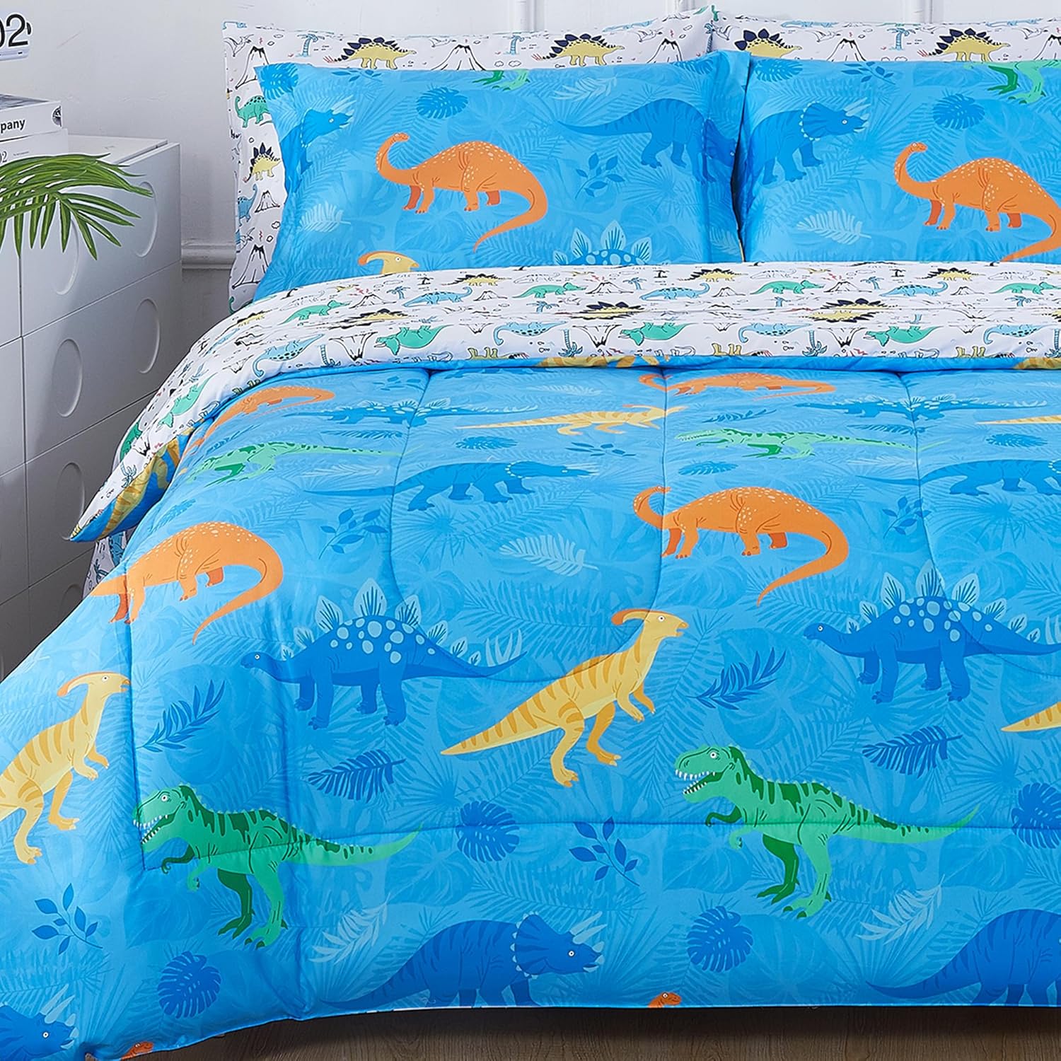 Viviland Kids Full Bedding Sets for Boys, Soft Full Comforter Set with Sheets, 7 Pieces Microfiber Bed in a Bag, Blue Dinosaur