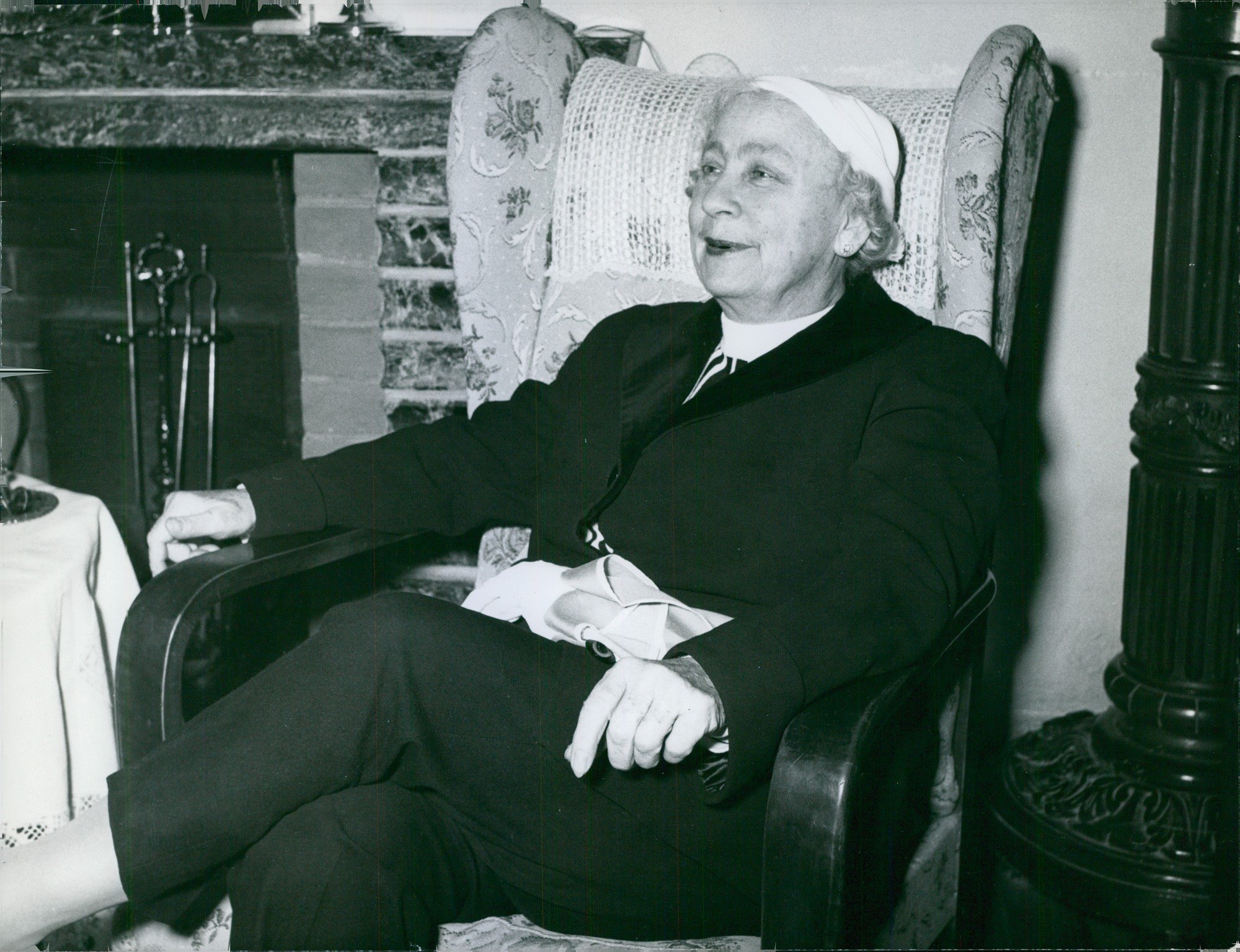 Amazon.com: Vintage photo of Marga Boodts photographed smiling while sitting down on a chair. : Home & Kitchen