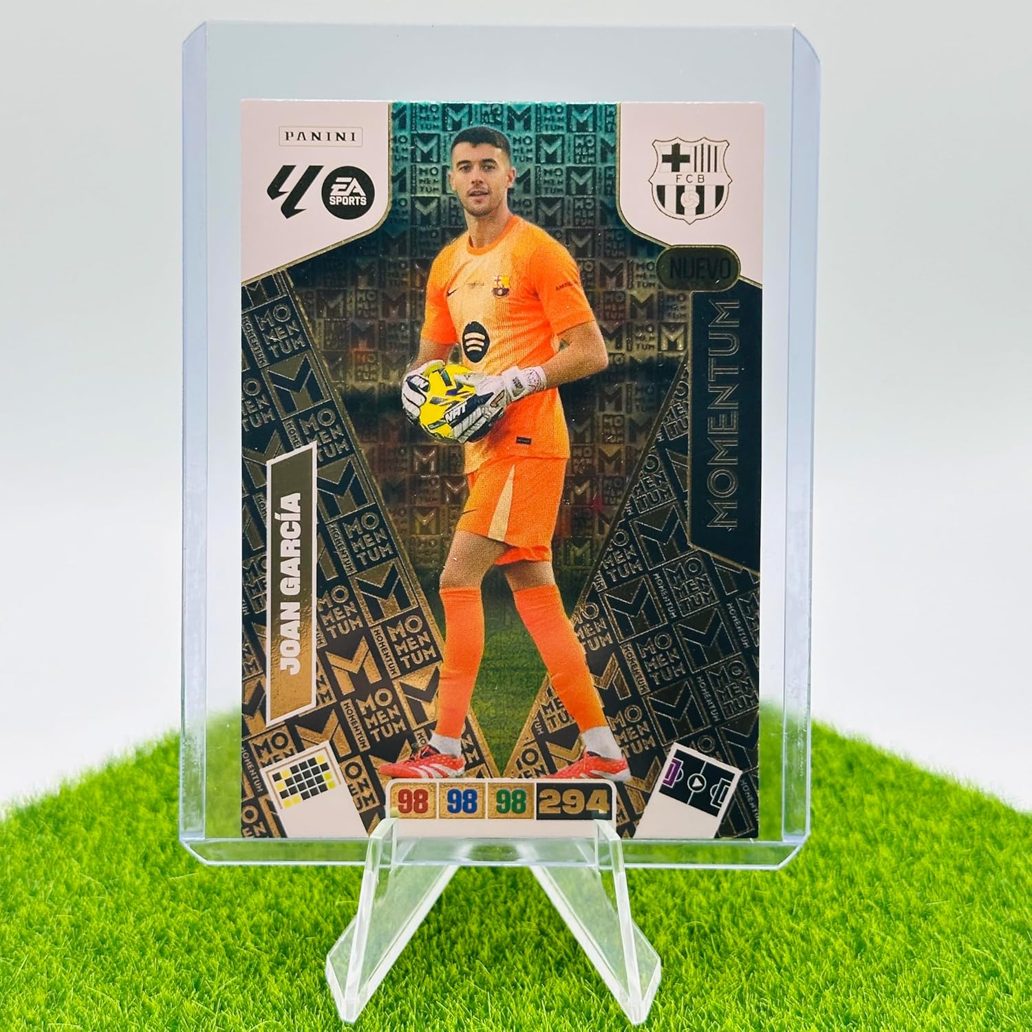 Adrenalyn XL 2025-2026 – Loose Trading Cards – Ballon d'Or, Mythical, Momentum and Extra Gold (MOMENTUM NEW - JOAN GARCIA)