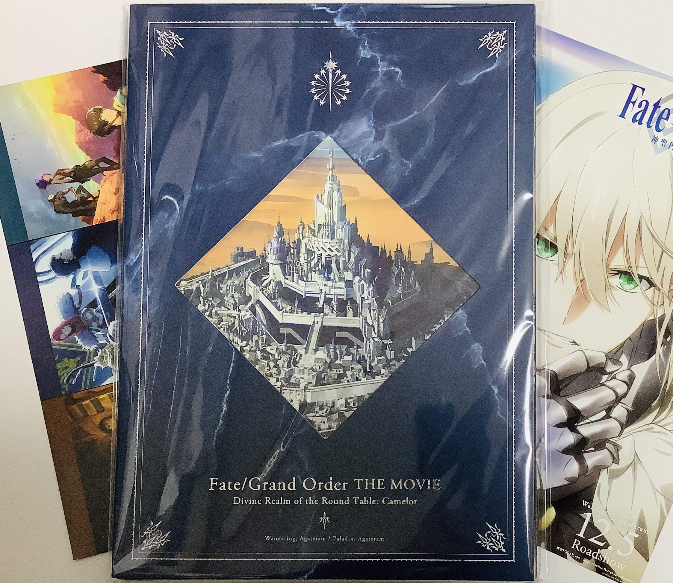 【まとめ売】劇場版Fate　豪華版パンフレットⅠ～Ⅲなど まとめ売り!!｜Fate 関連大型本 アニメ設定資料集/映画パンフ/ポスター