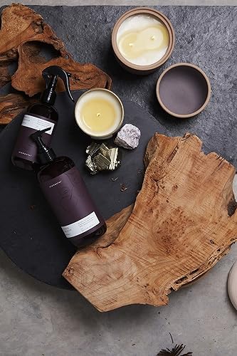 Miniatura 4 de ILLUME Elemental Collection, lata natural Cypress Lavanda, 8.5 oz. Vela