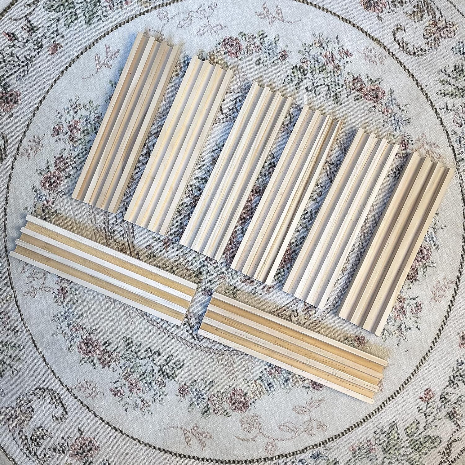 SUTIMSHE Wooden Domino Racks/Trays Set of 8 Natural Domino Trays Holders Organizer for Mexican Train Chickenfoot and Other Domino Games - Dominoes NOT Included