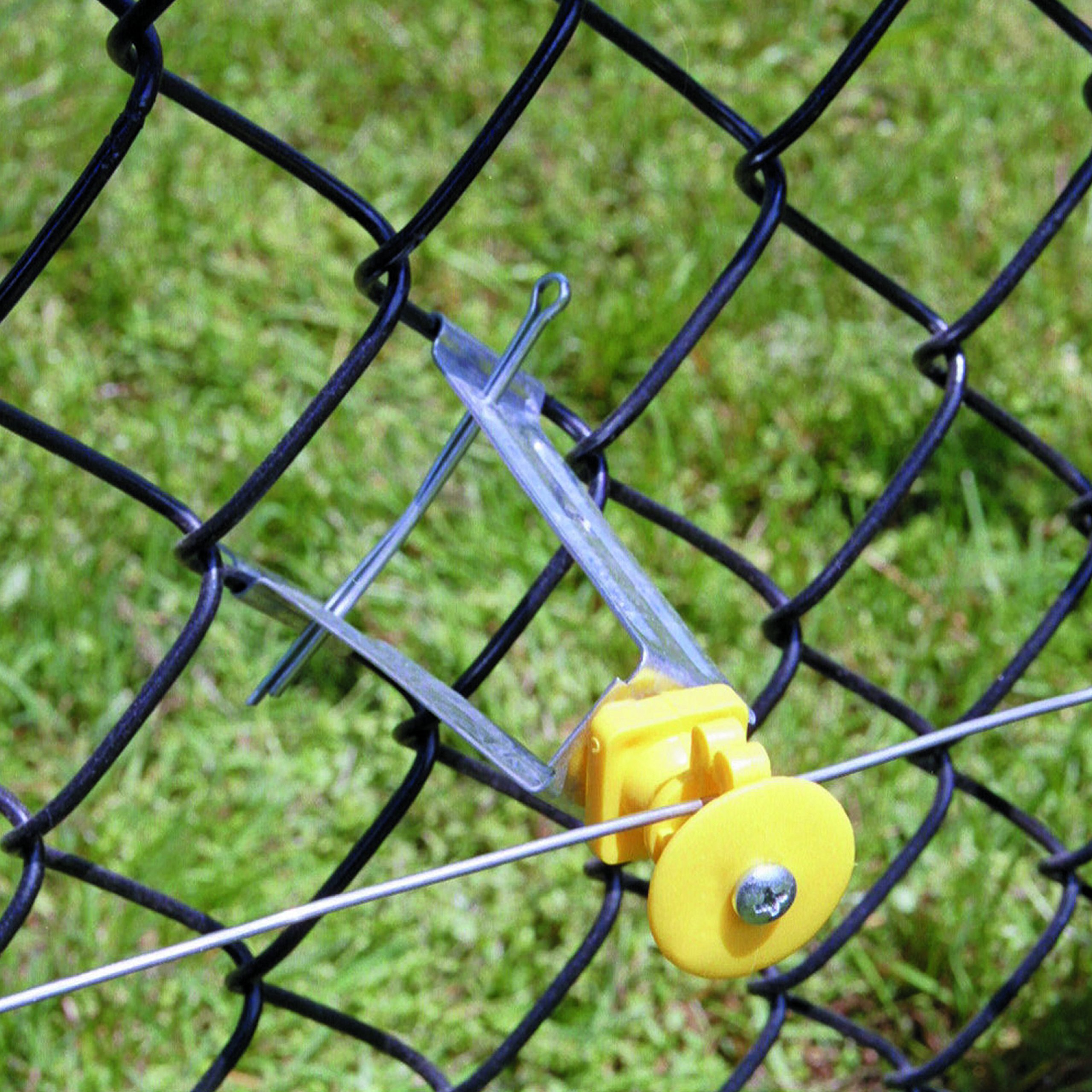 Amazon.com : Zareba ICLXY-Z Chain Link Insulator, Yelllow