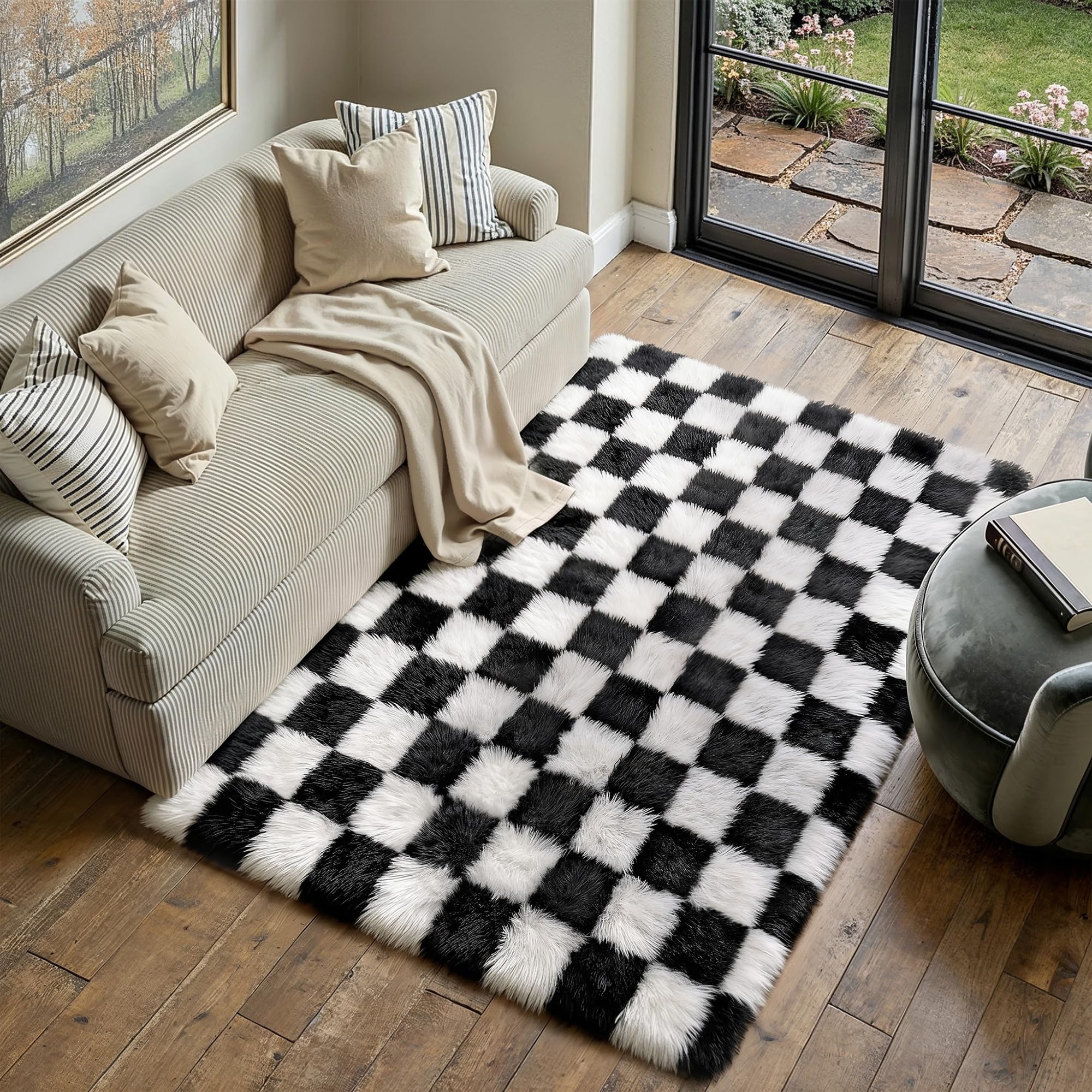 HUGEAR Fluffy Checkered Round Rug 120cm Black and White Bedroom Circle Small Carpet Thick Shaggy Soft Area Rugs Kids Girl Room Decor Lounge Nursery Plush Carpets โ image 1
