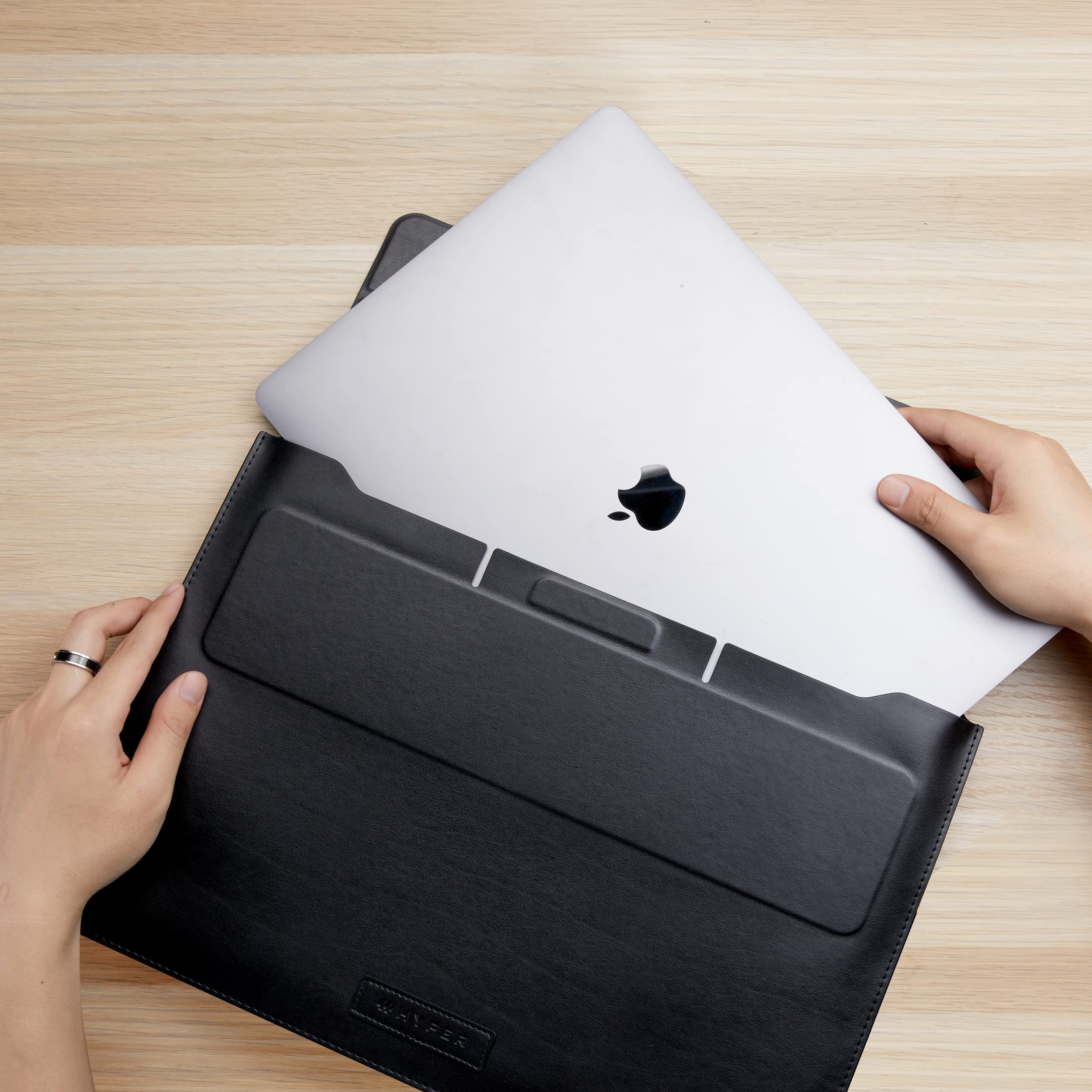 Amazon.com: HyperShield Stand & Go Laptop Sleeve for MacBook Pro