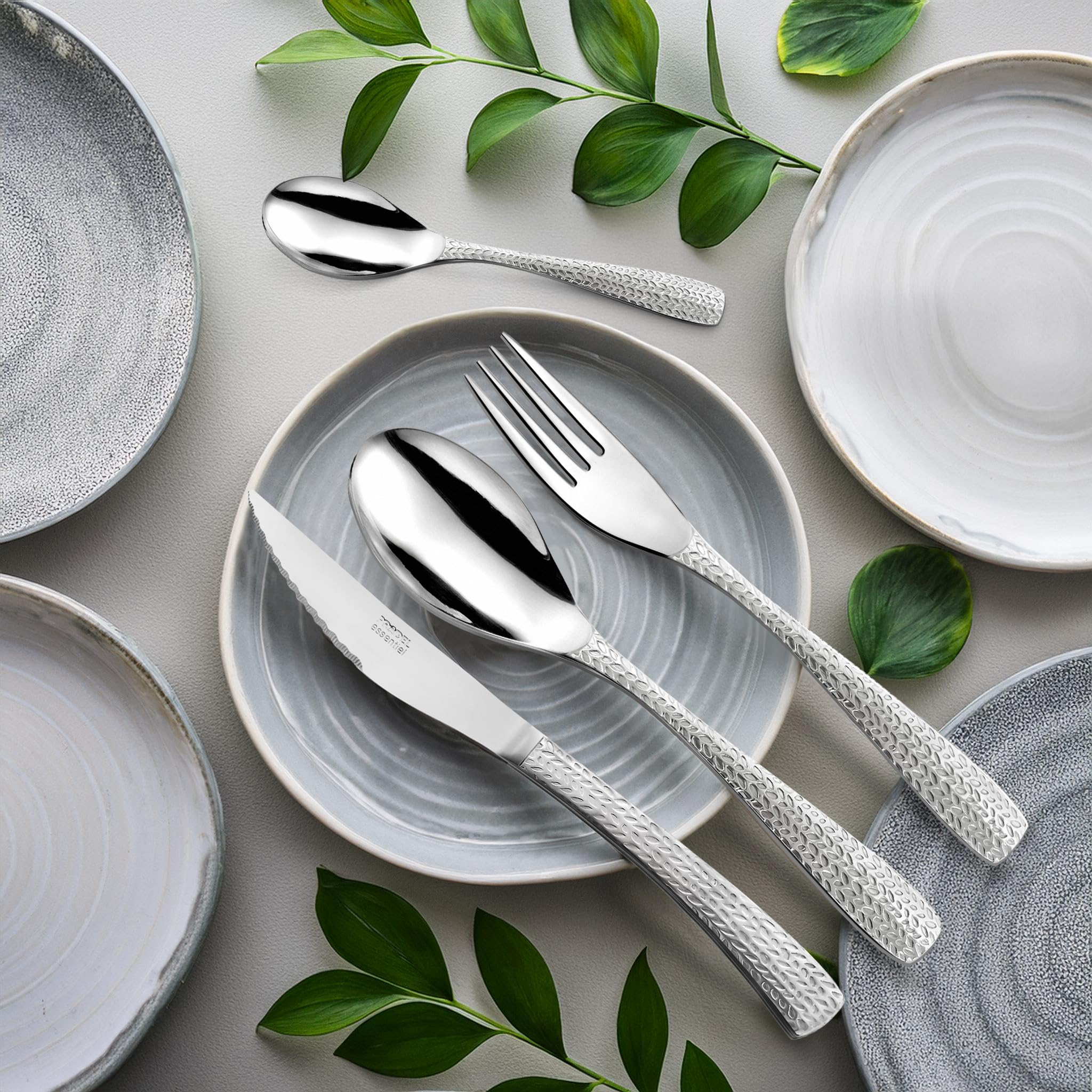 Image secondaire de Ménagère 24 Couverts Fantaisie en Acier Inoxydable pour 6 Personnes