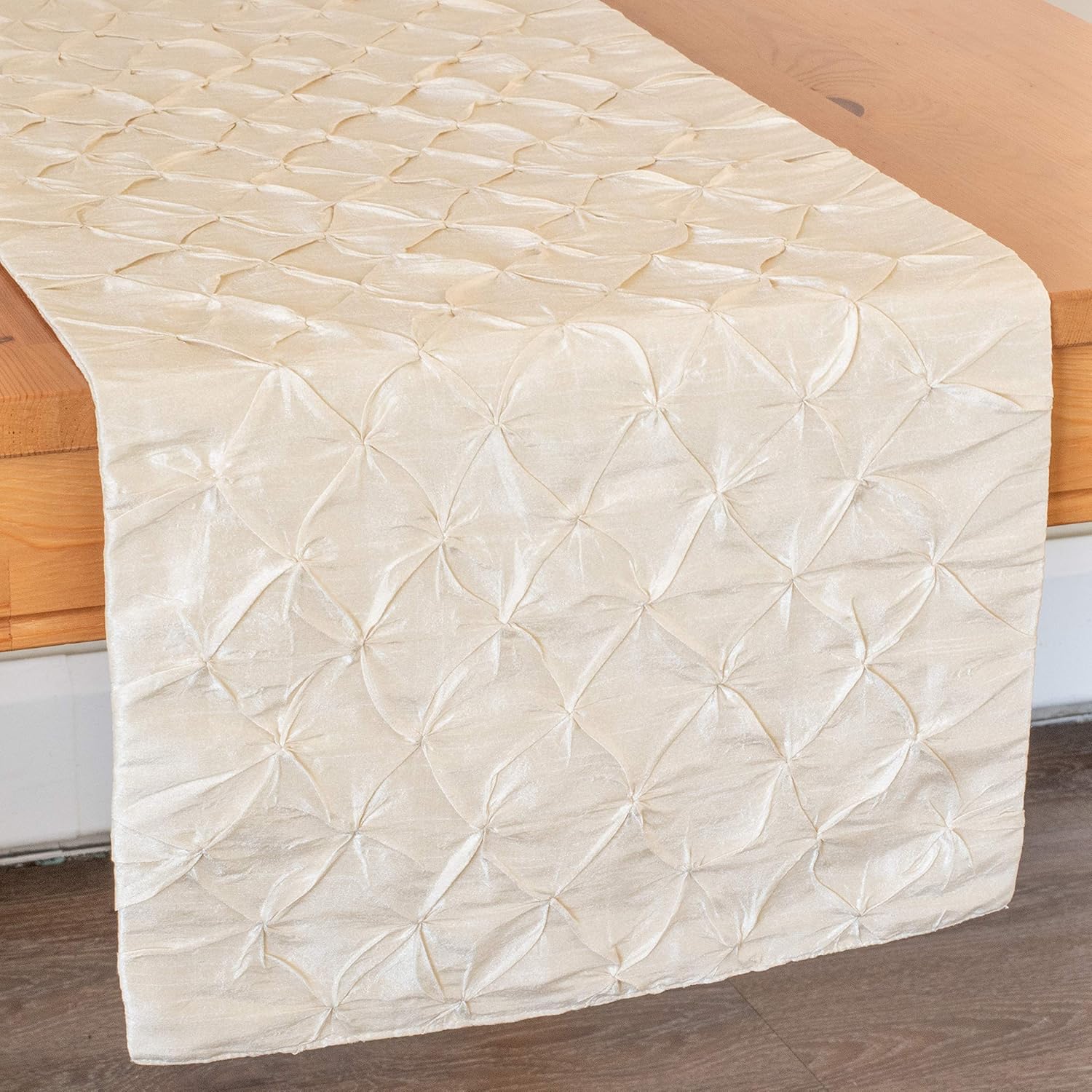Up To 40% OFF The White Petals Cream Dining Table Runners Properly Finished, No Fray Edges Up To 40% OFF The White Petals Cream Dining Table Runners Properly Finished, No Fray Edges