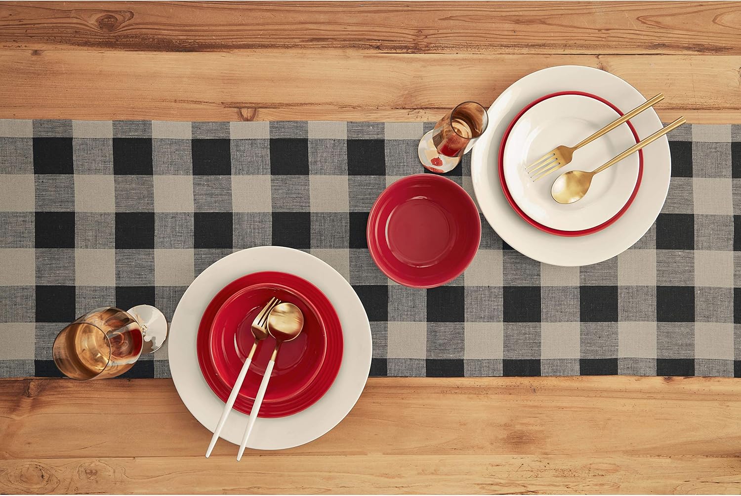 Solino Home 100% Pure Linen Buffalo Check Table Runner – 14 x 108 Inch Green & White Checks Table Runner Natural Fabric Handcrafted from European Flax : Home & Kitchen