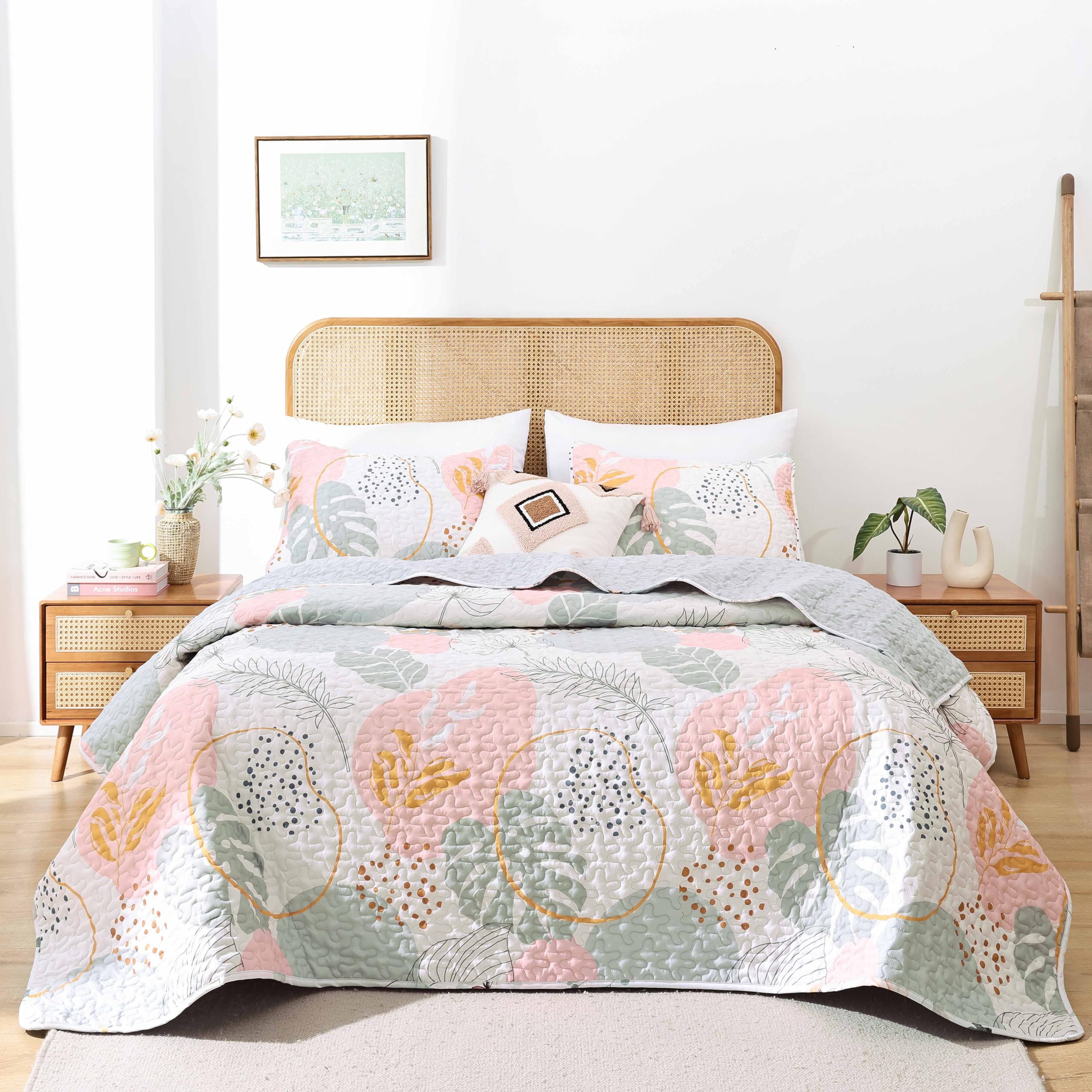 weigelia Quilt Bedding Set Queen Size - Summer Monstera Tropical Style Quilted Bedspreads Queen Size with Pillow Cases, Lightweight Coverlet Set Quilted Queen Comforter Set for The bed