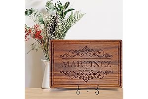 Barika Engraved Cutting Board: A Personalized Closing Gift for Sellers