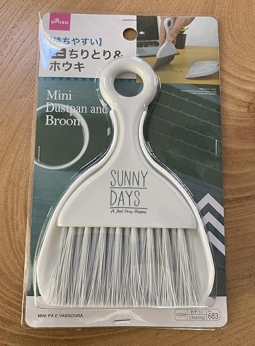 Daiso Juego de escoba de escritorio con recogedor Mini Japan Import
