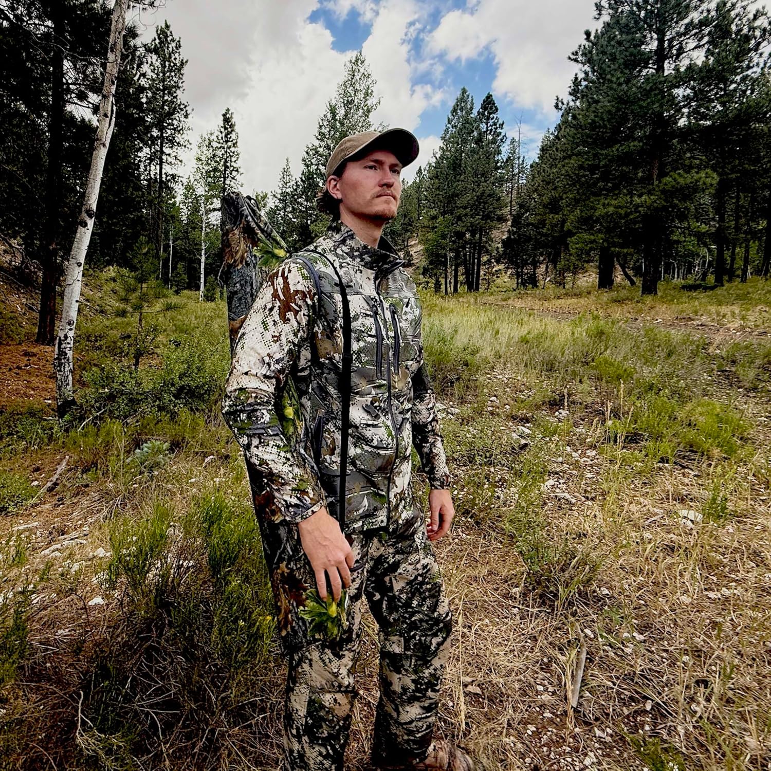 AUSCAMOTEK 3-Panel See-Through Ground Blind with Adjustable Side Panels for Deer Turkey Duck Hunting - Image 5